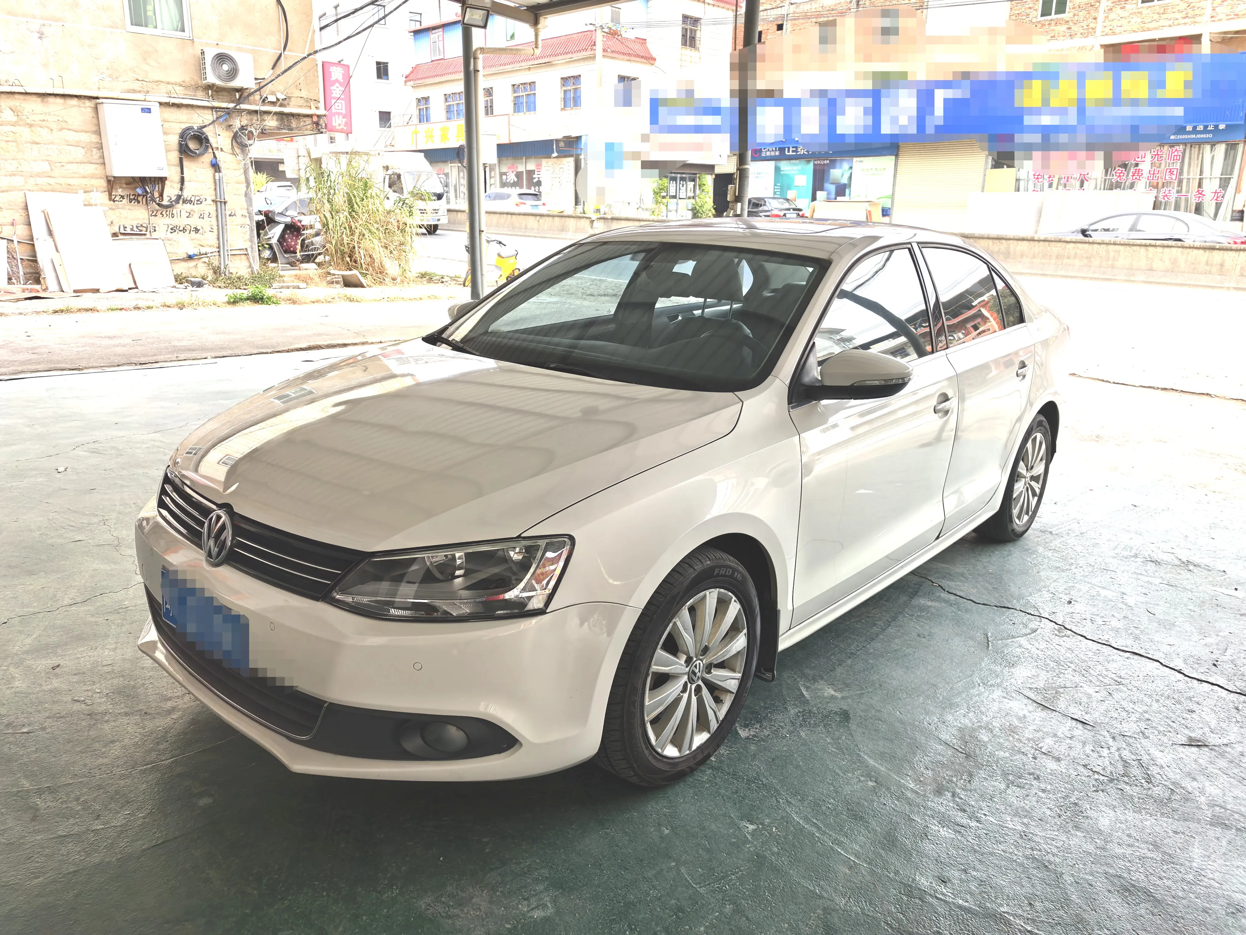 Volkswagen Sagitar  из Китая