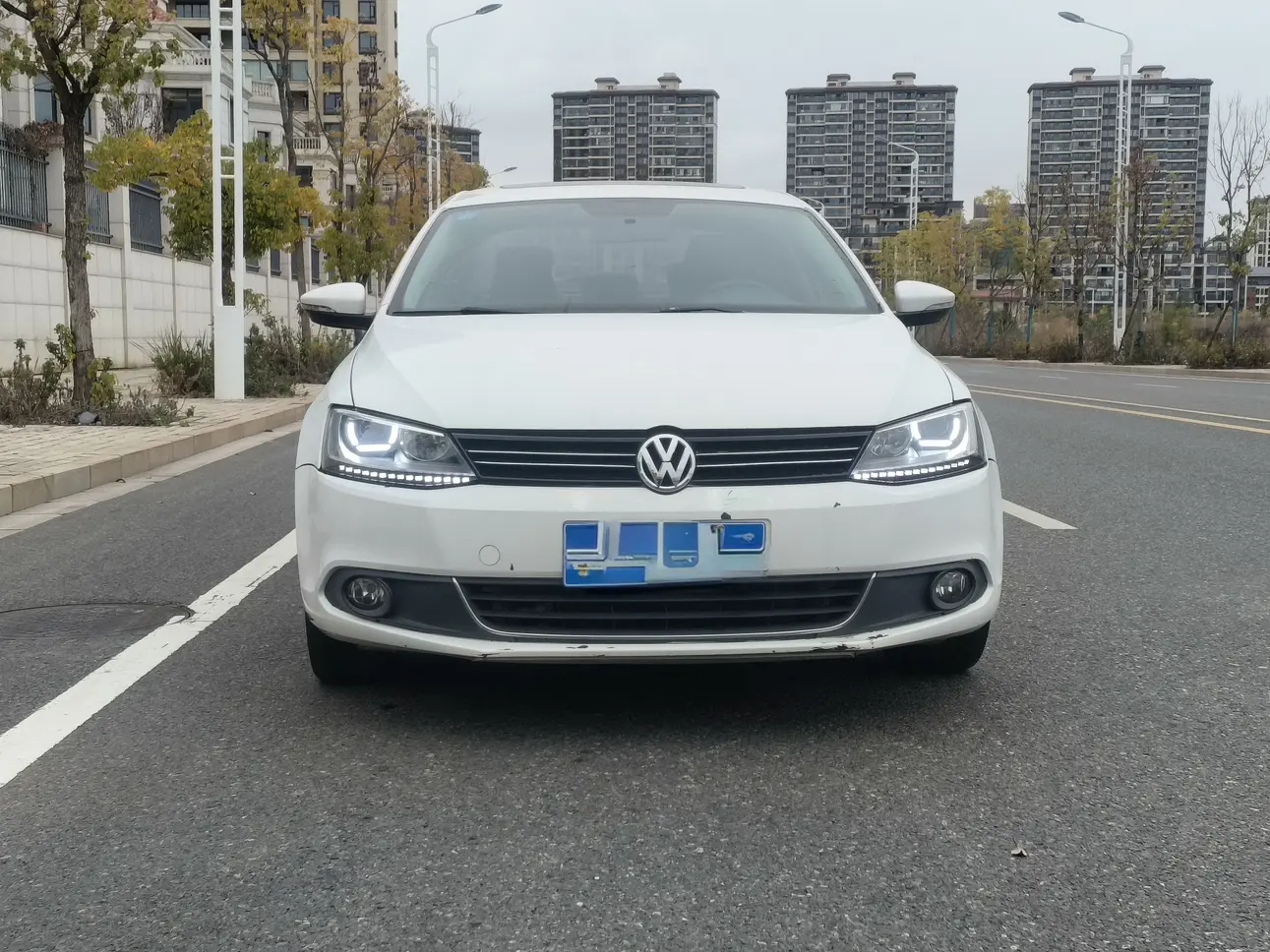 Volkswagen Sagitar  из Китая