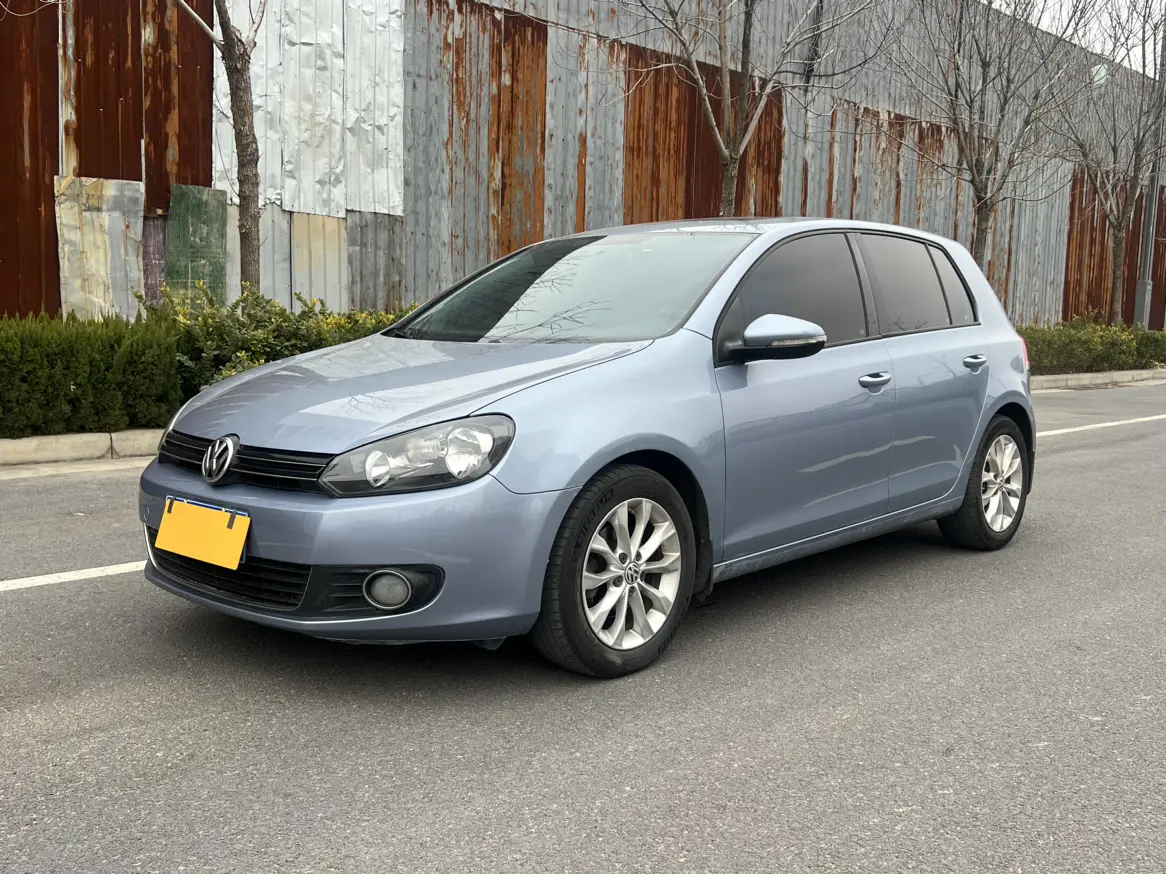 Volkswagen Golf  из Китая