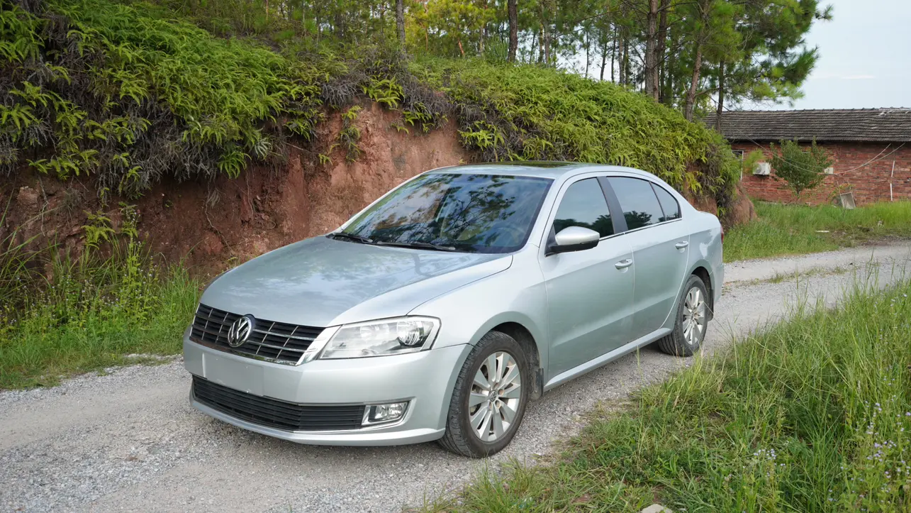 Volkswagen Lavida  из Китая
