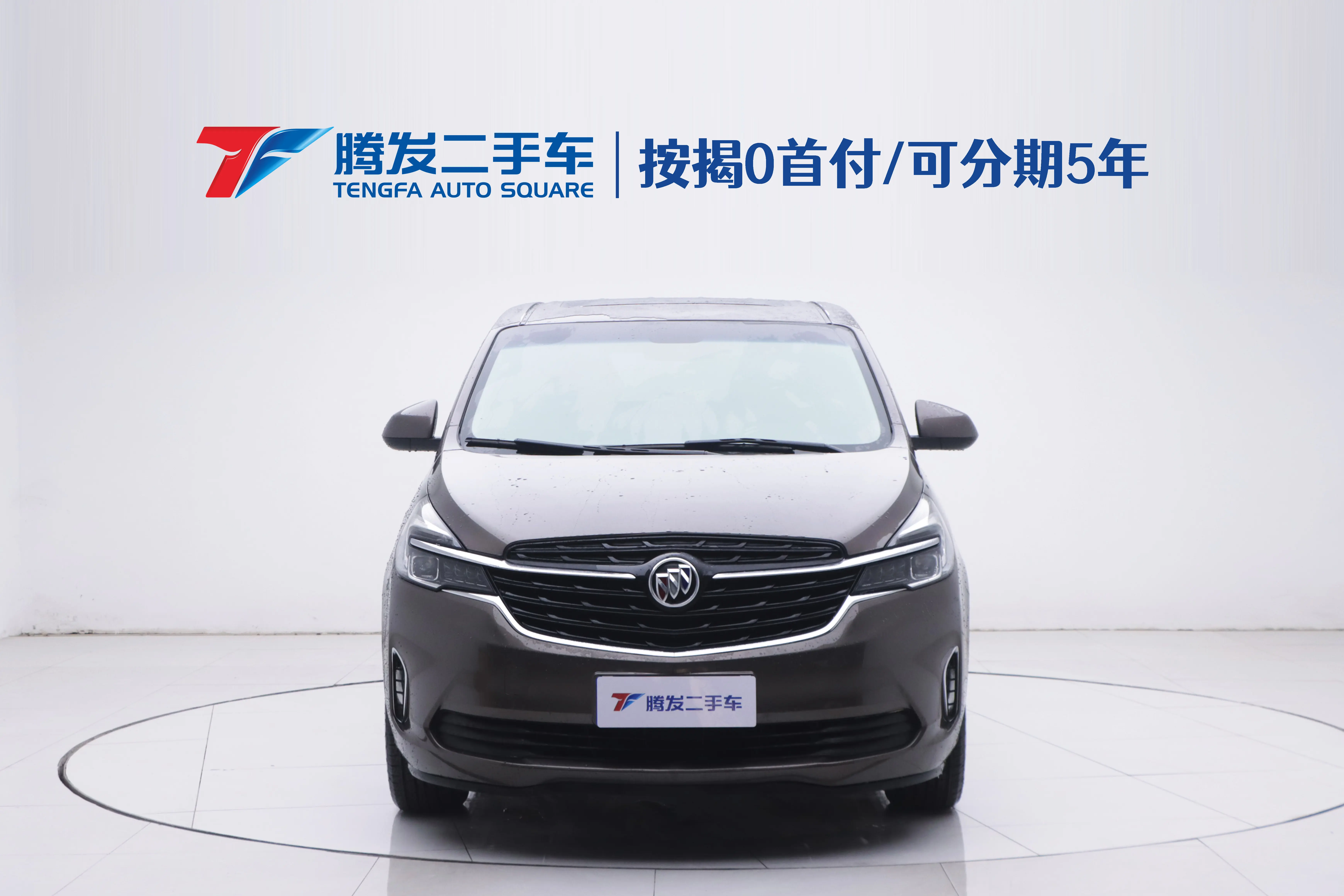 Buick GL8  из Китая