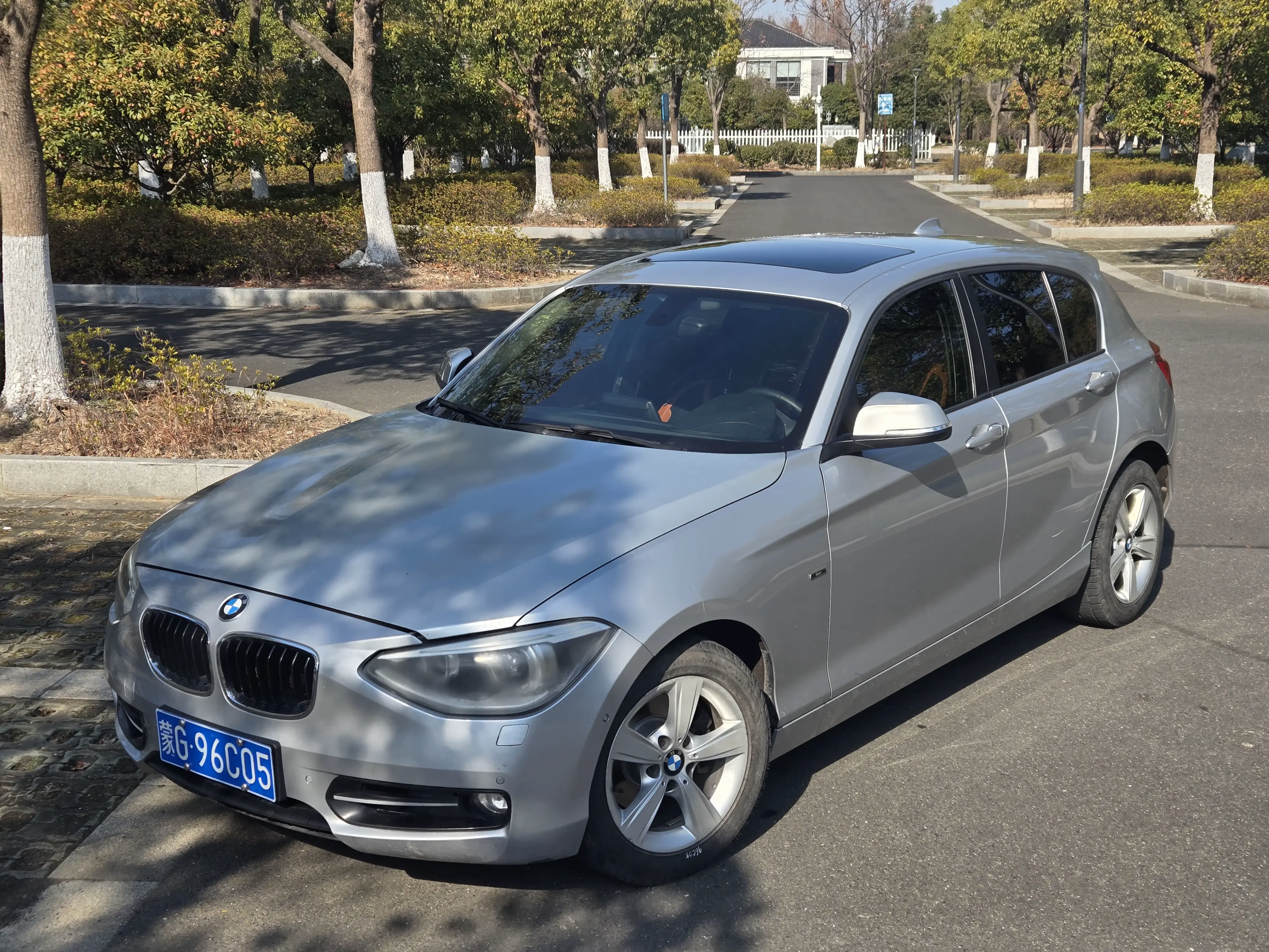 BMW 1 Series  из Китая