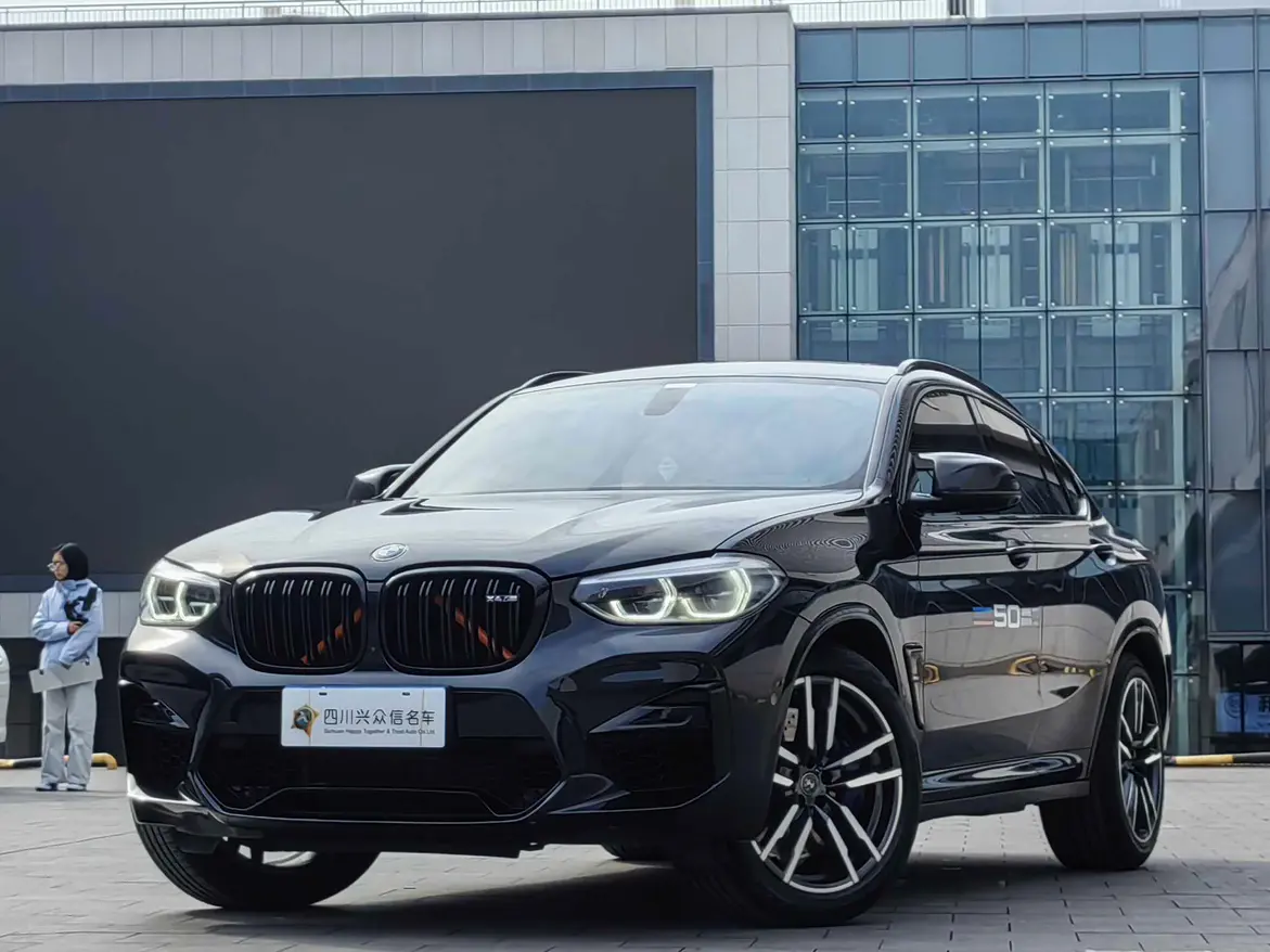 BMW X4 M  из Китая