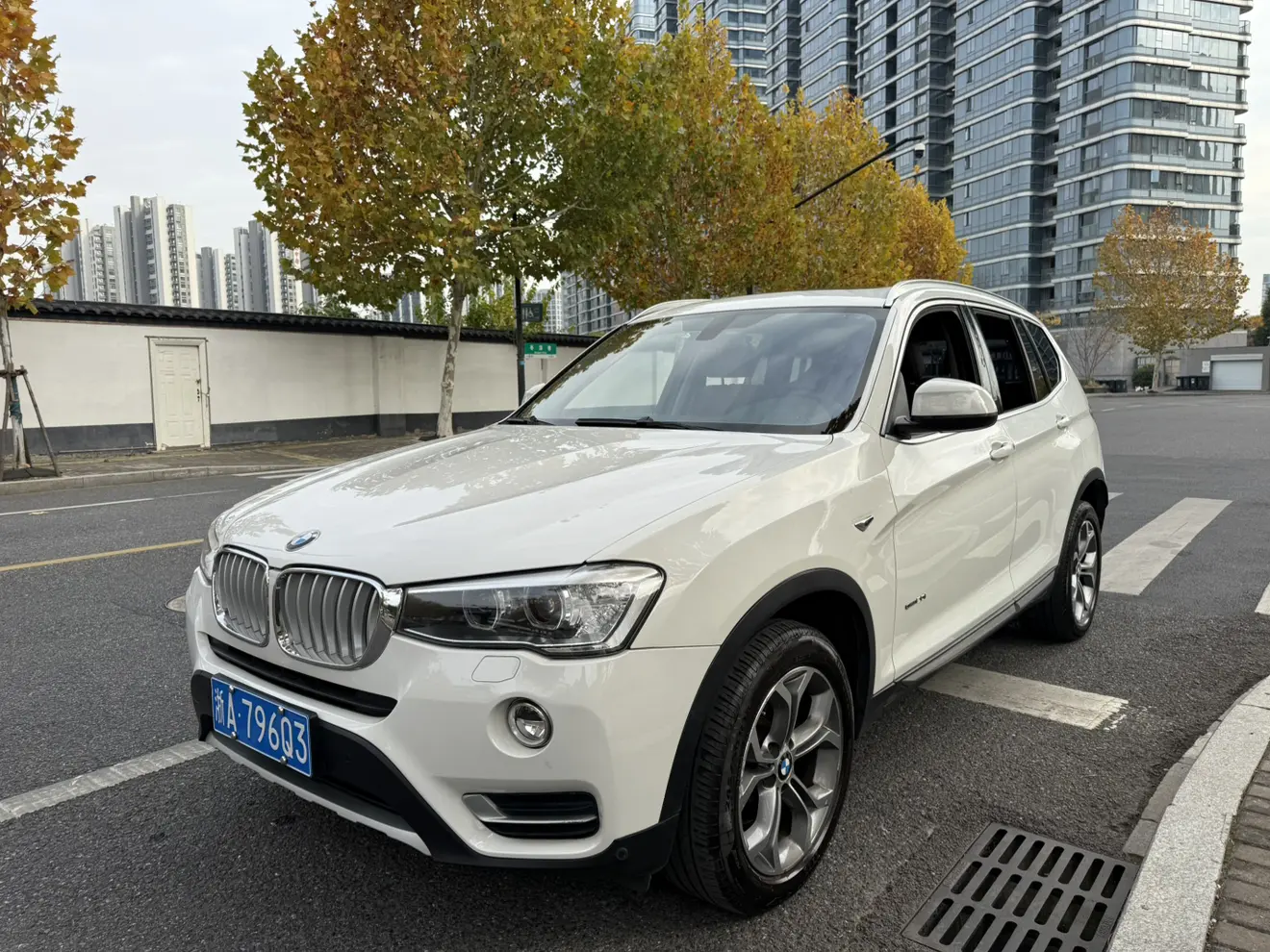 BMW X3  из Китая