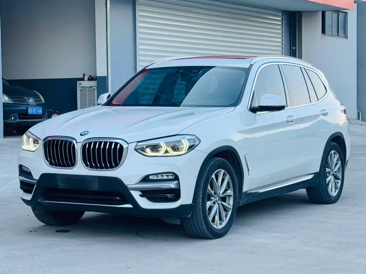 BMW X3  из Китая