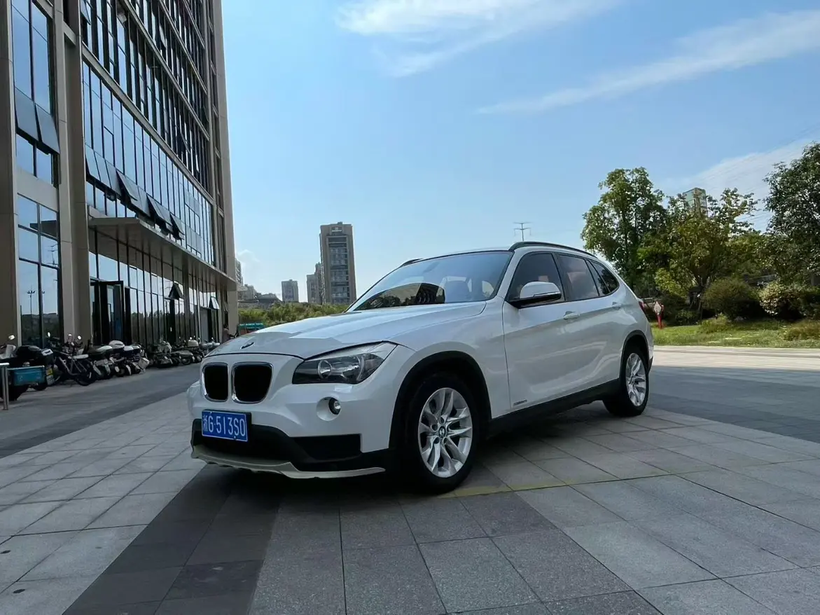 BMW X1  из Китая