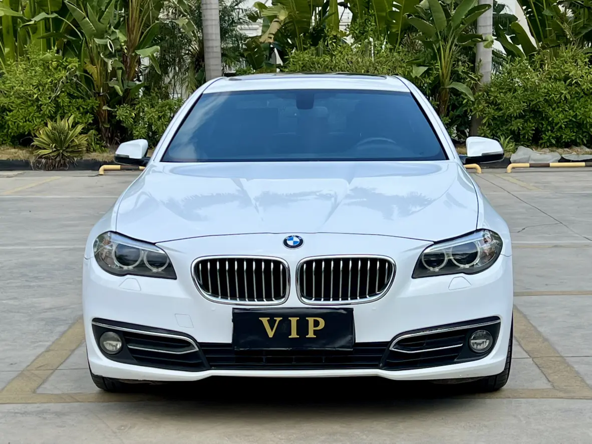 BMW 5 Series  из Китая