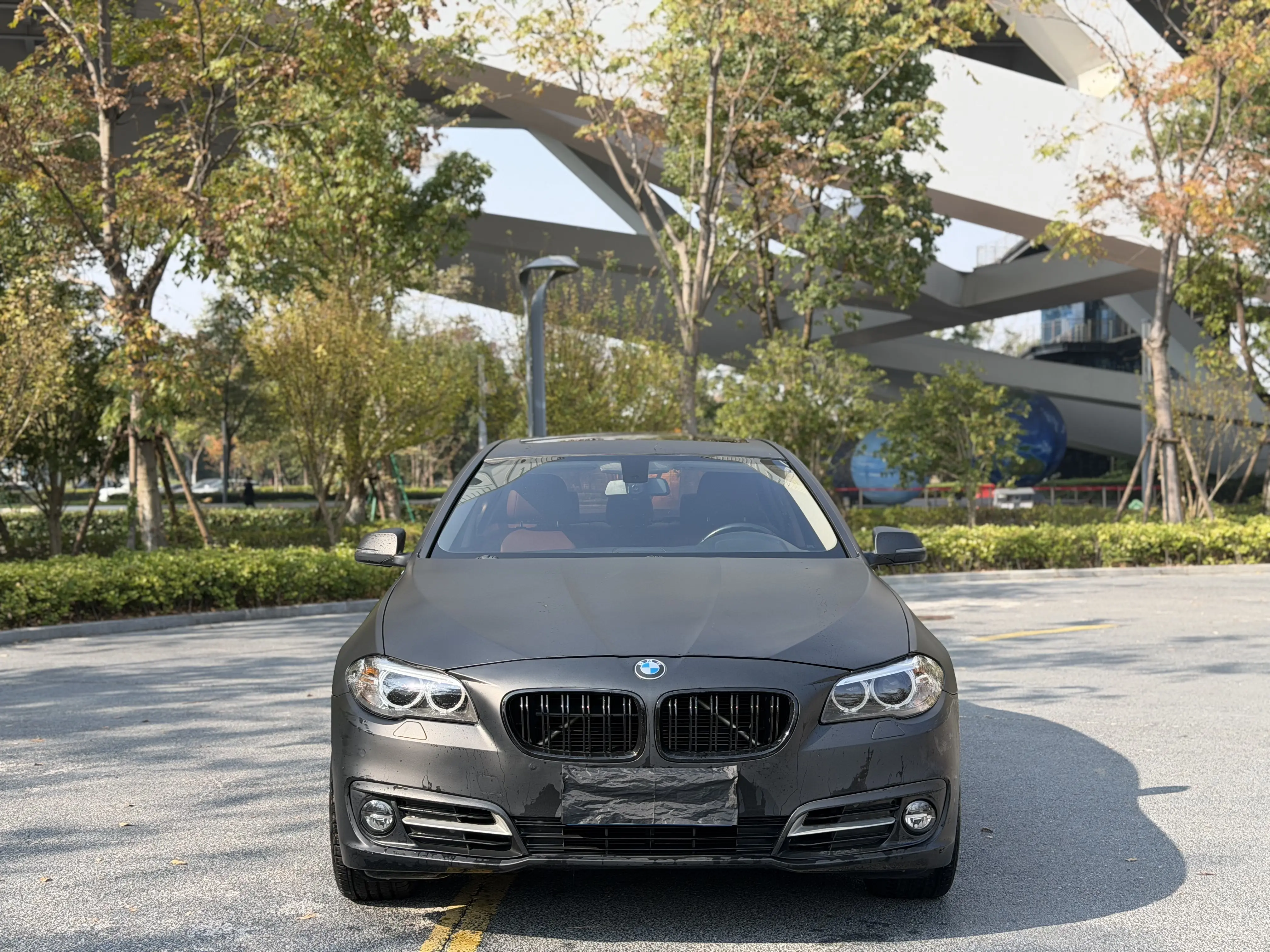 BMW 5 Series  из Китая