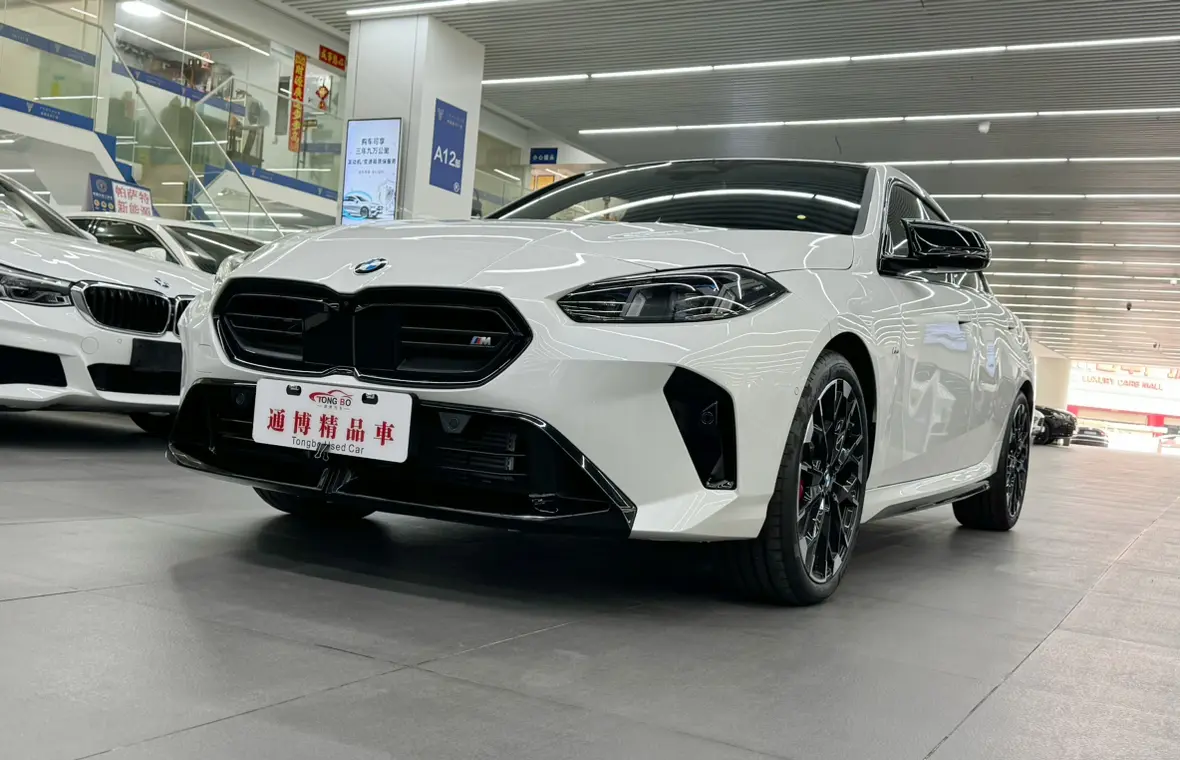 BMW 2 Series  из Китая