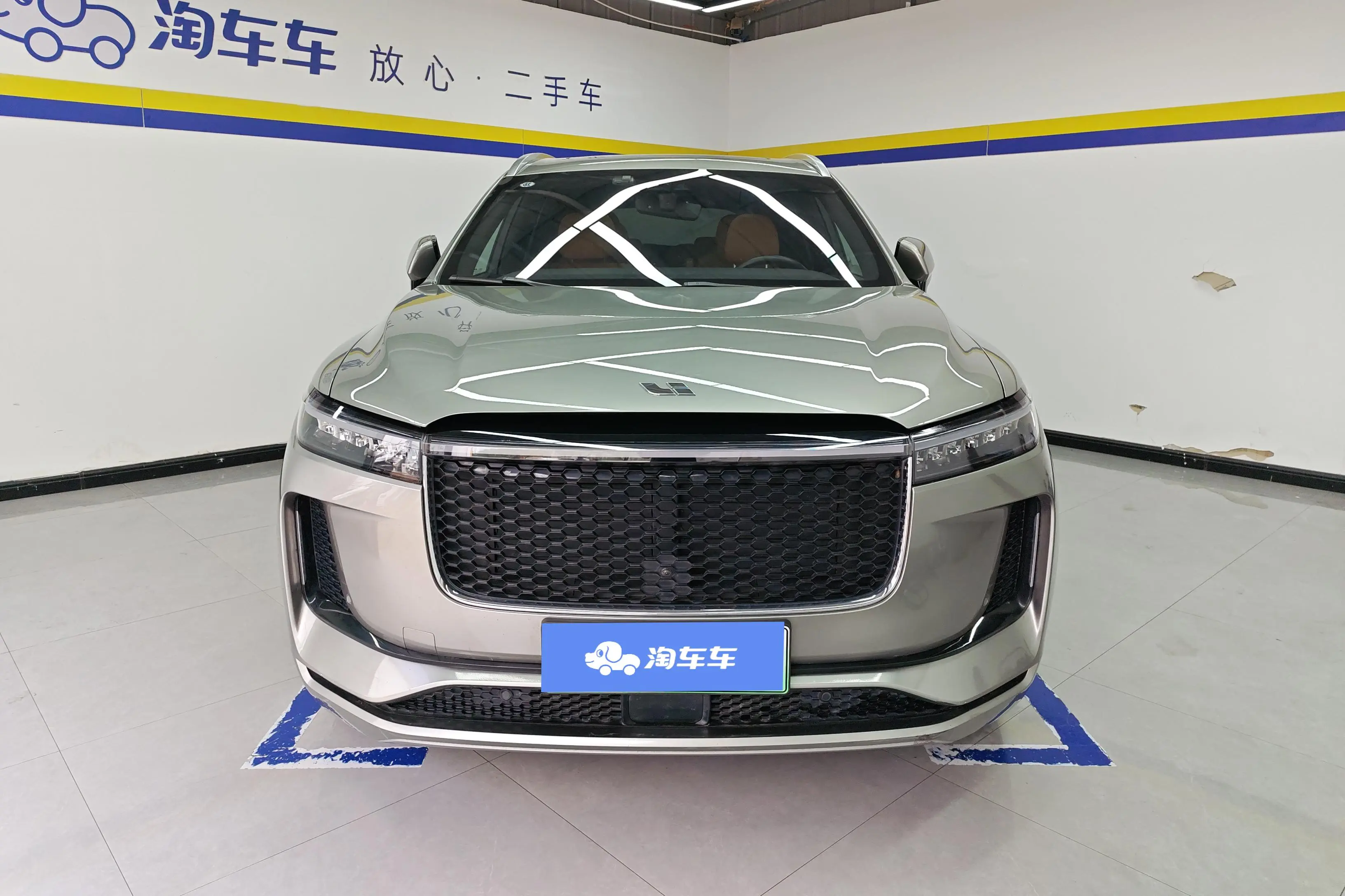 Li ONE (Ideal ONE)  из Китая