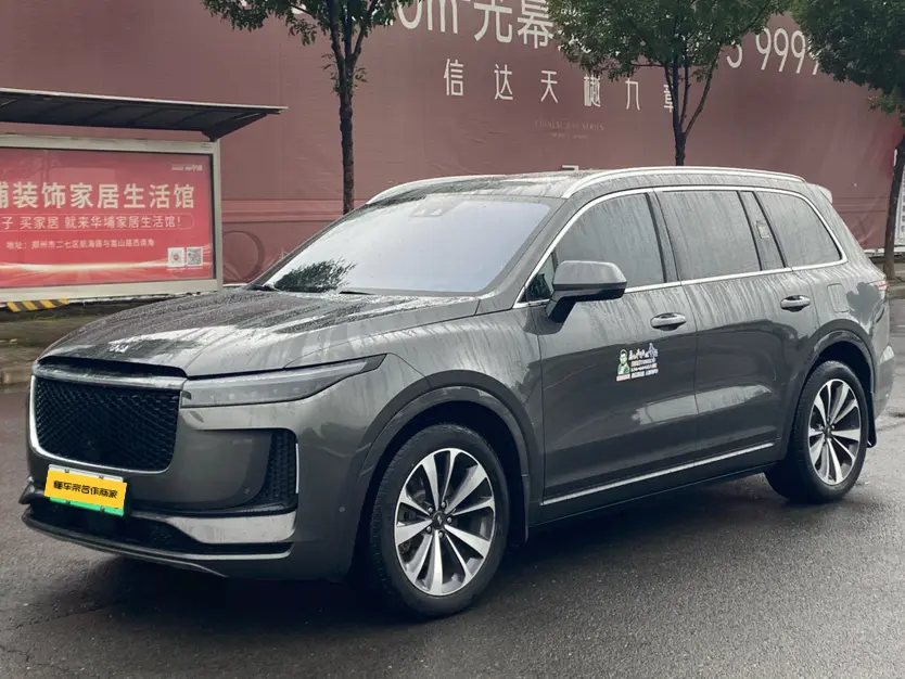 Li ONE (Ideal ONE)  из Китая