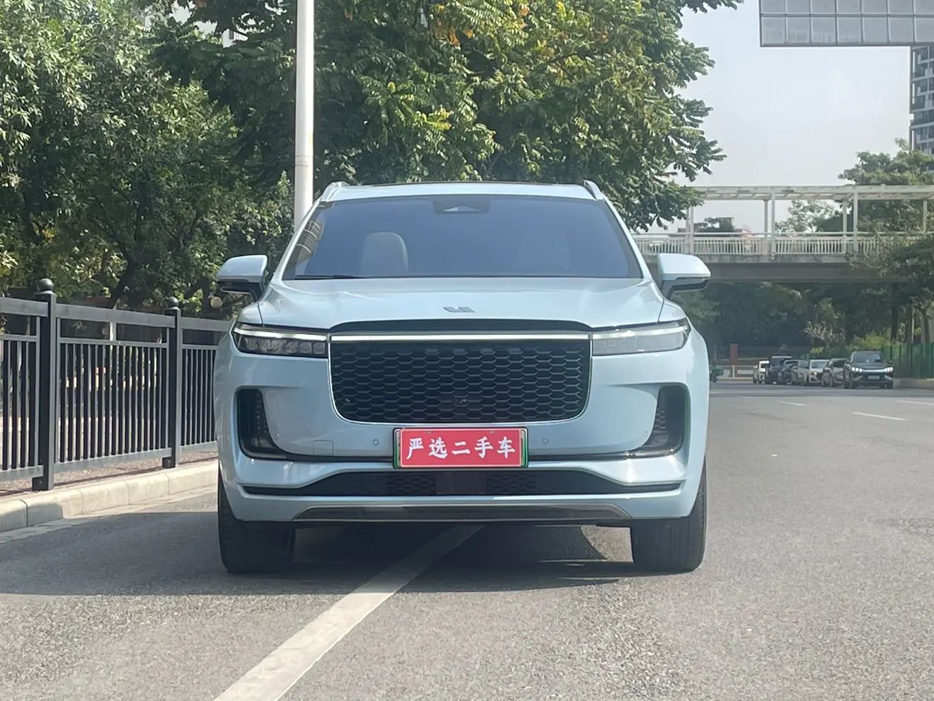 Li ONE (Ideal ONE)  из Китая