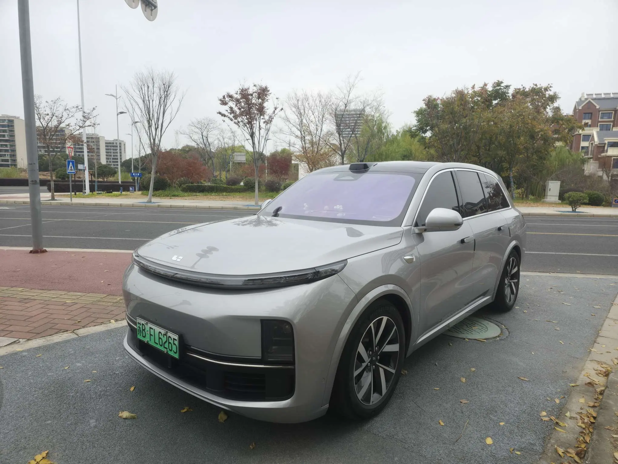 Li L8 (Ideal L8)  из Китая