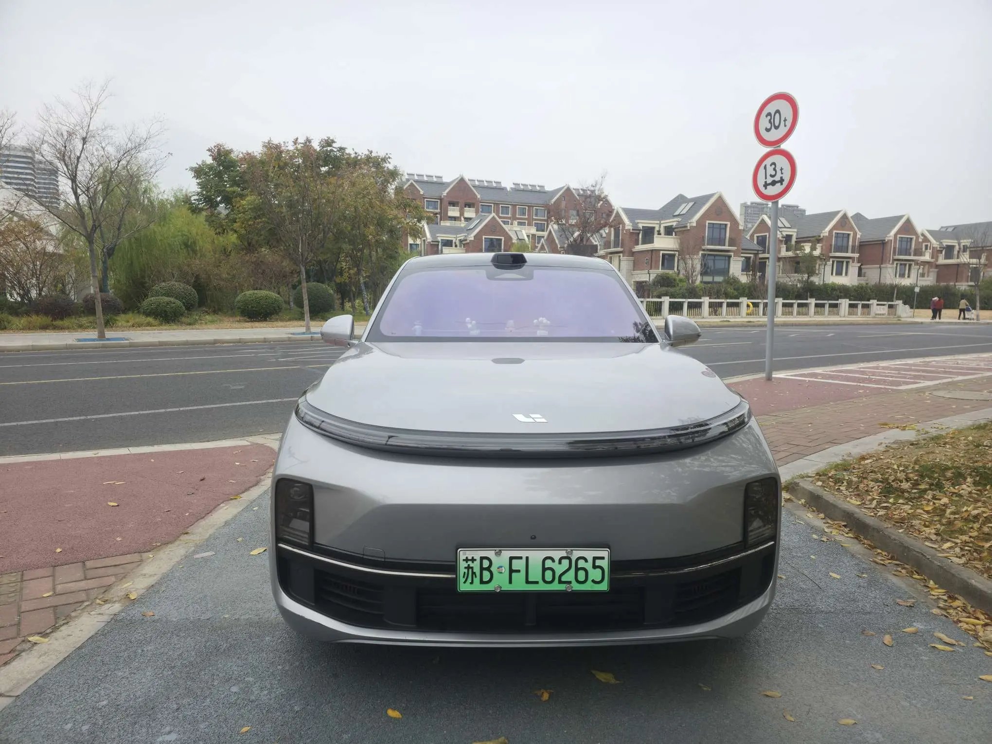 Li L8 (Ideal L8)  из Китая