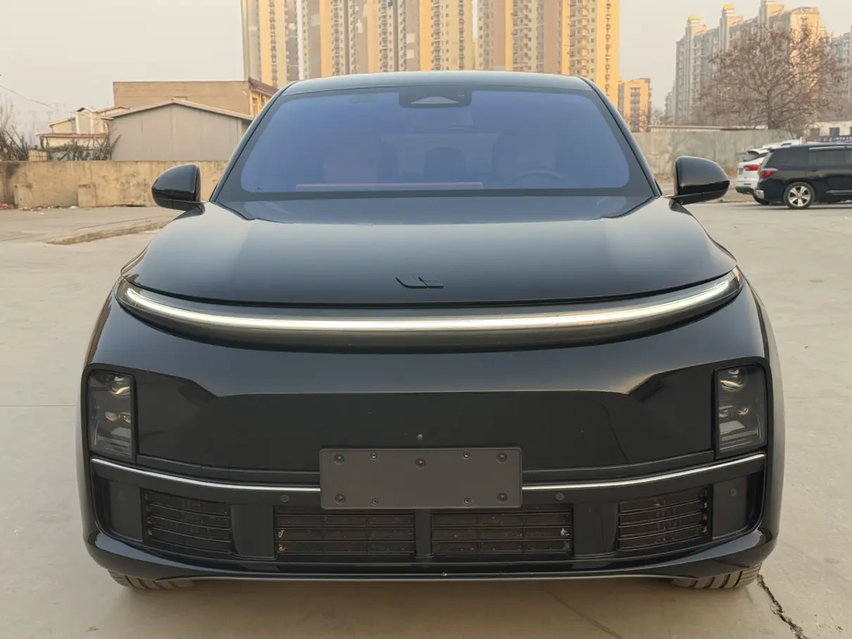 Li L7 (Ideal L7)  из Китая