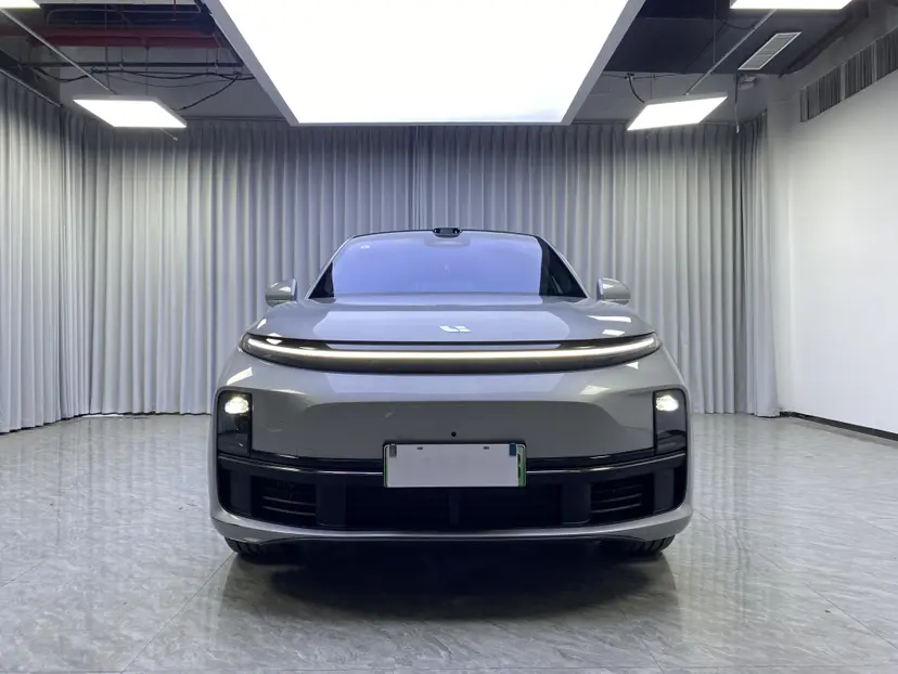 Li L7 (Ideal L7)  из Китая