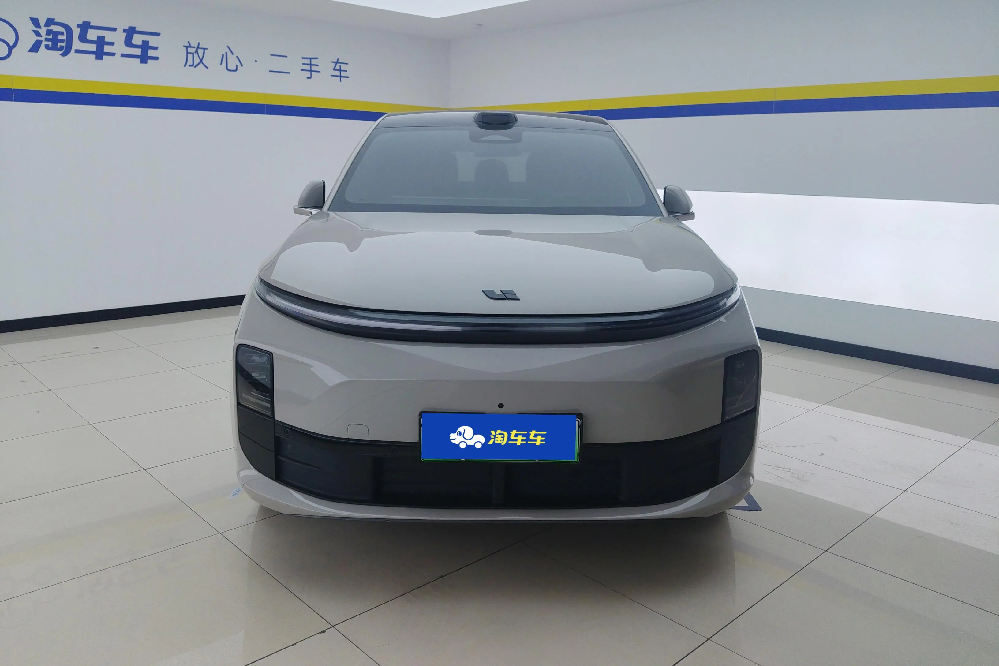 Li L6 (Ideal L6)  из Китая