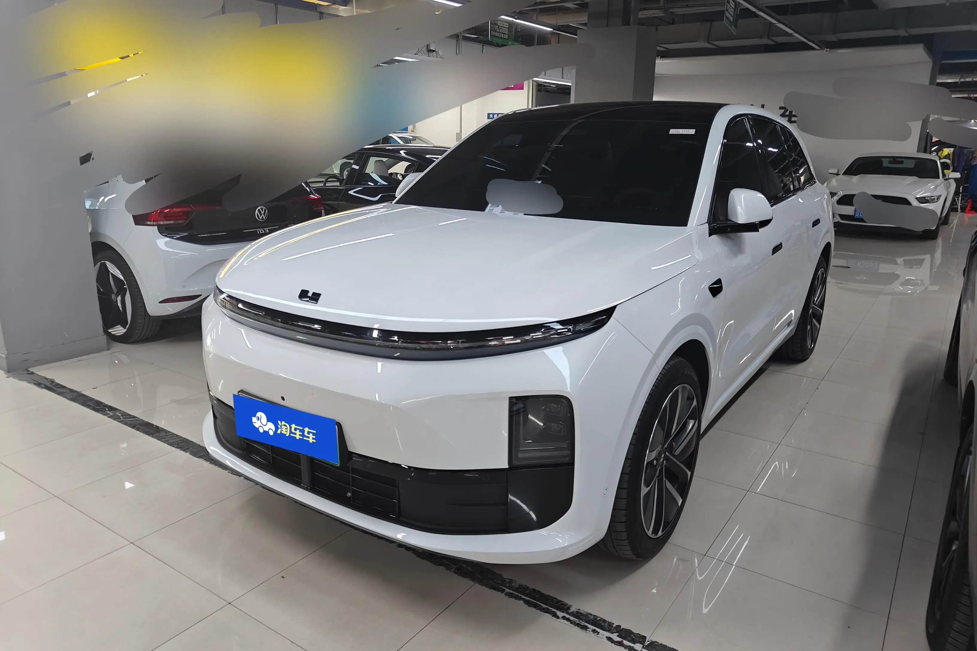 Li L6 (Ideal L6)  из Китая