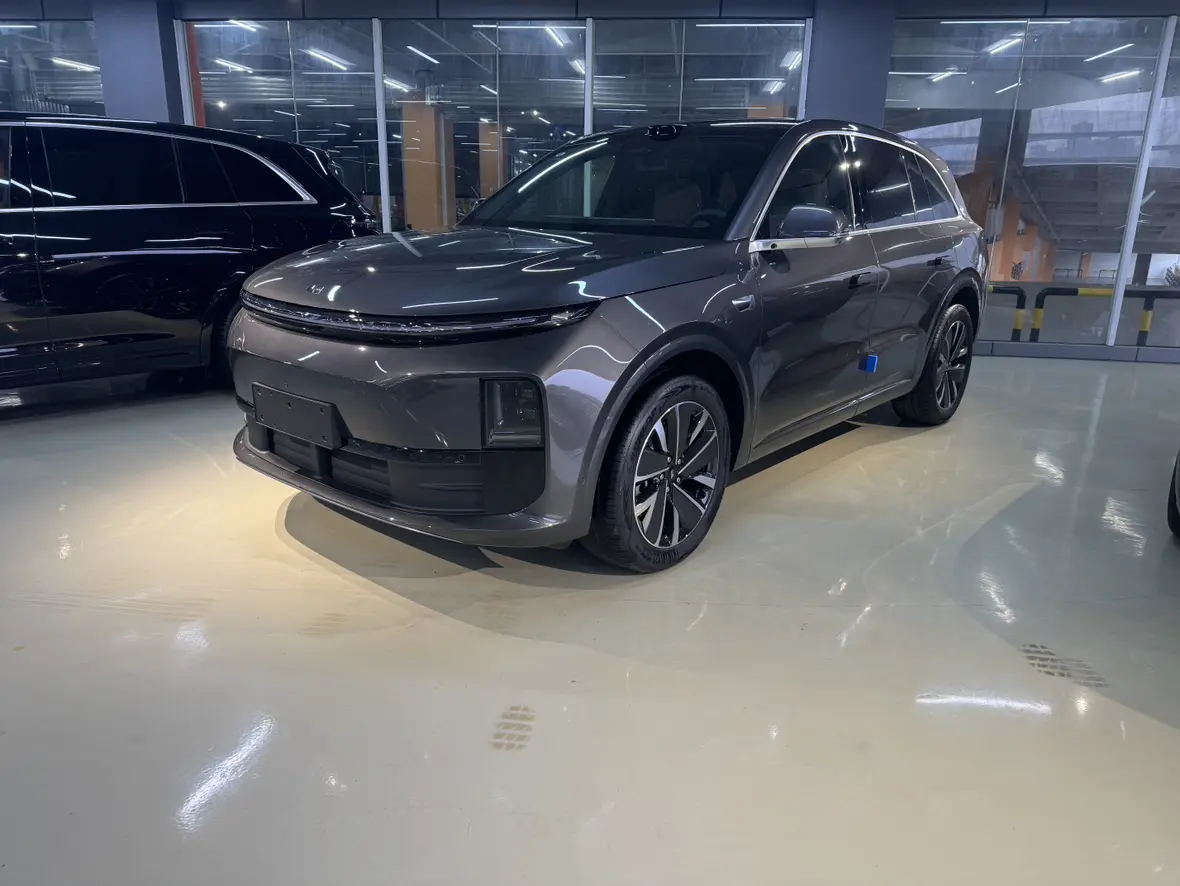 Li L6 (Ideal L6)  из Китая