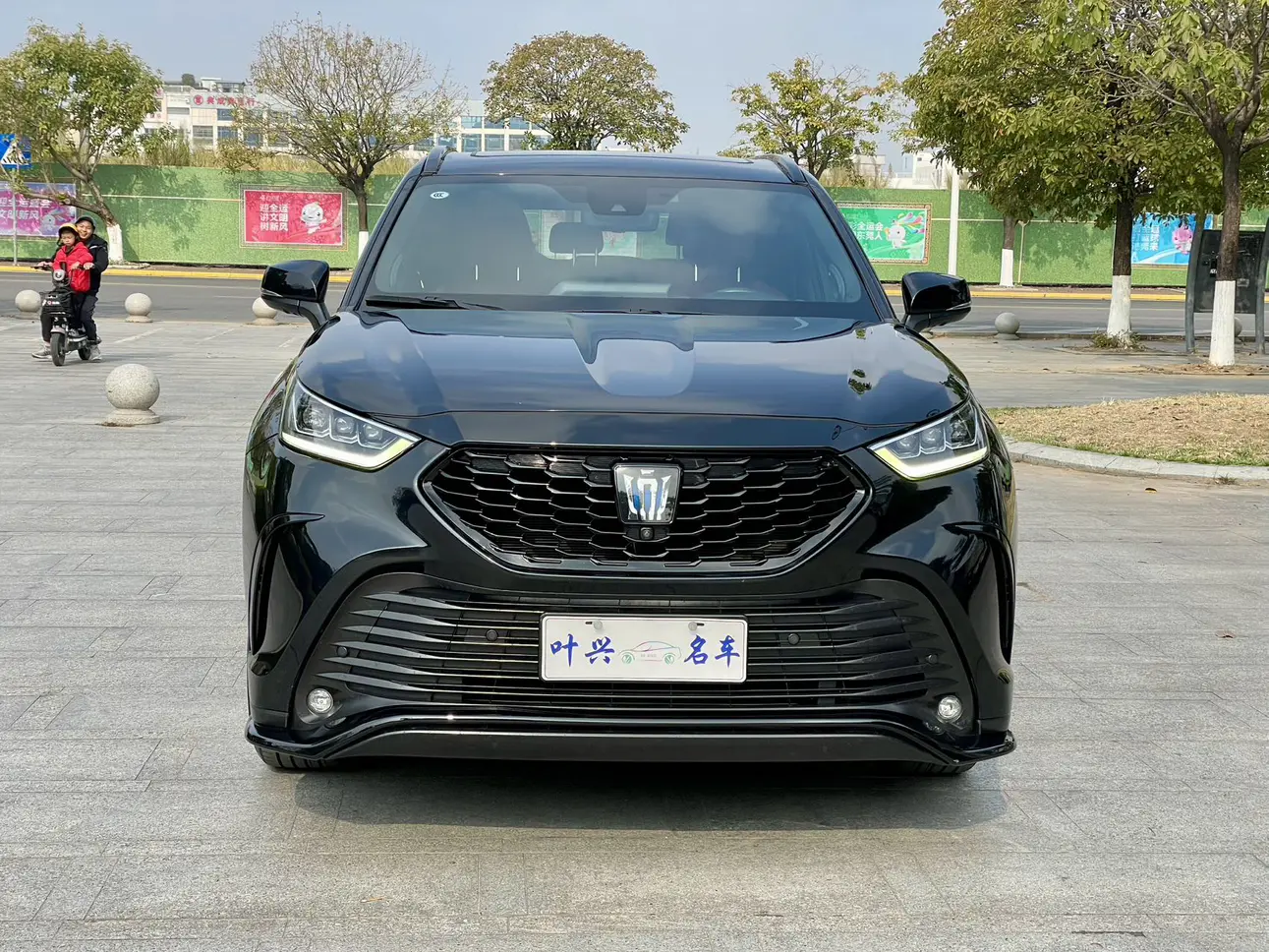 Toyota Crown Kluger  из Китая