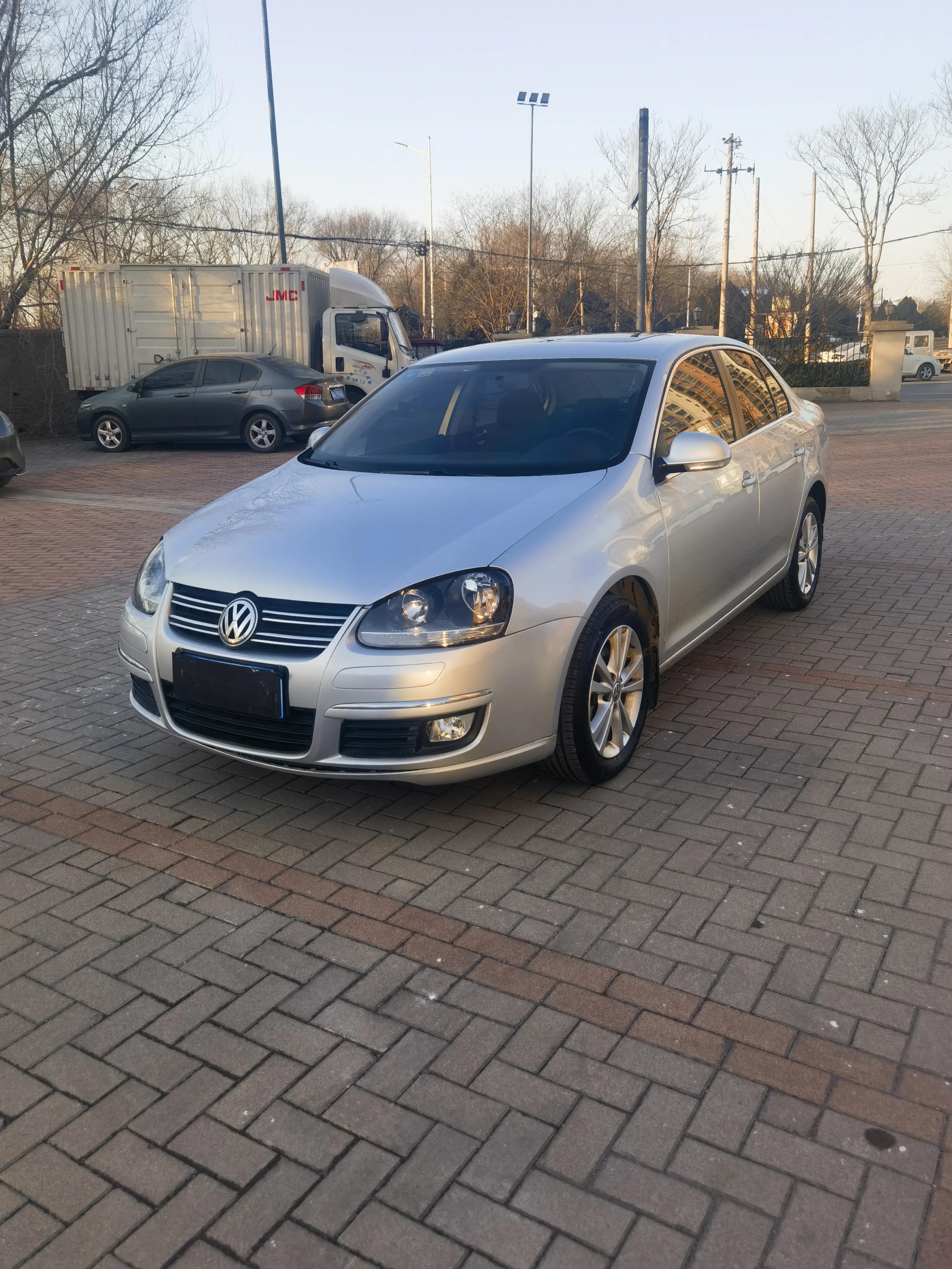 Volkswagen Sagitar  из Китая