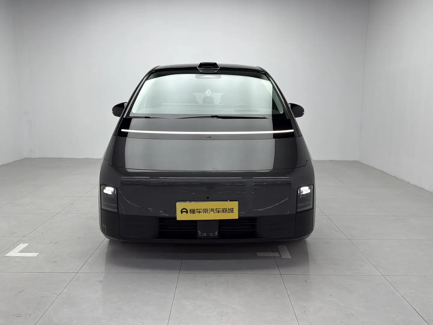 Li MEGA (Ideal MEGA)  из Китая