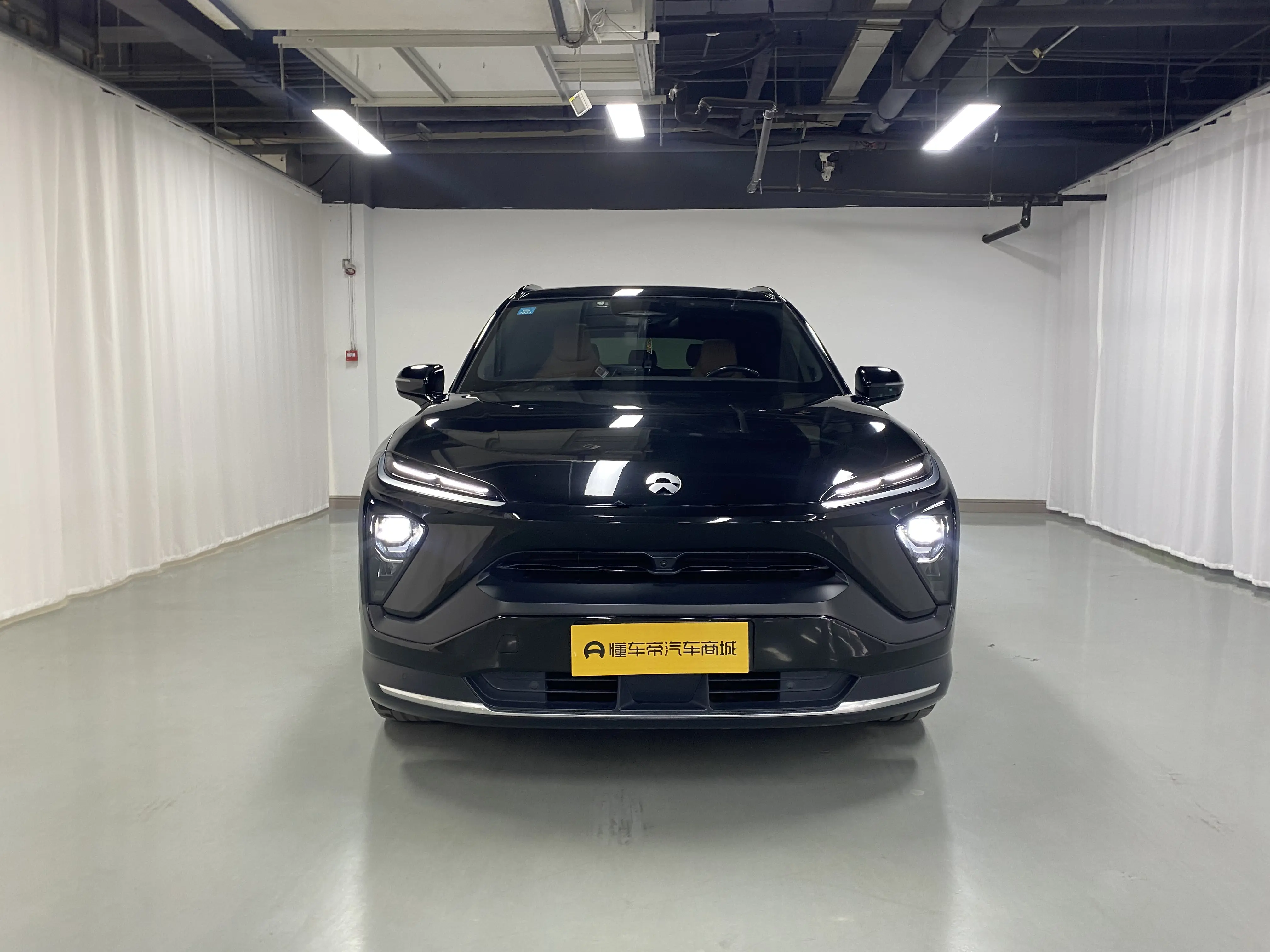 NIO ES6  из Китая