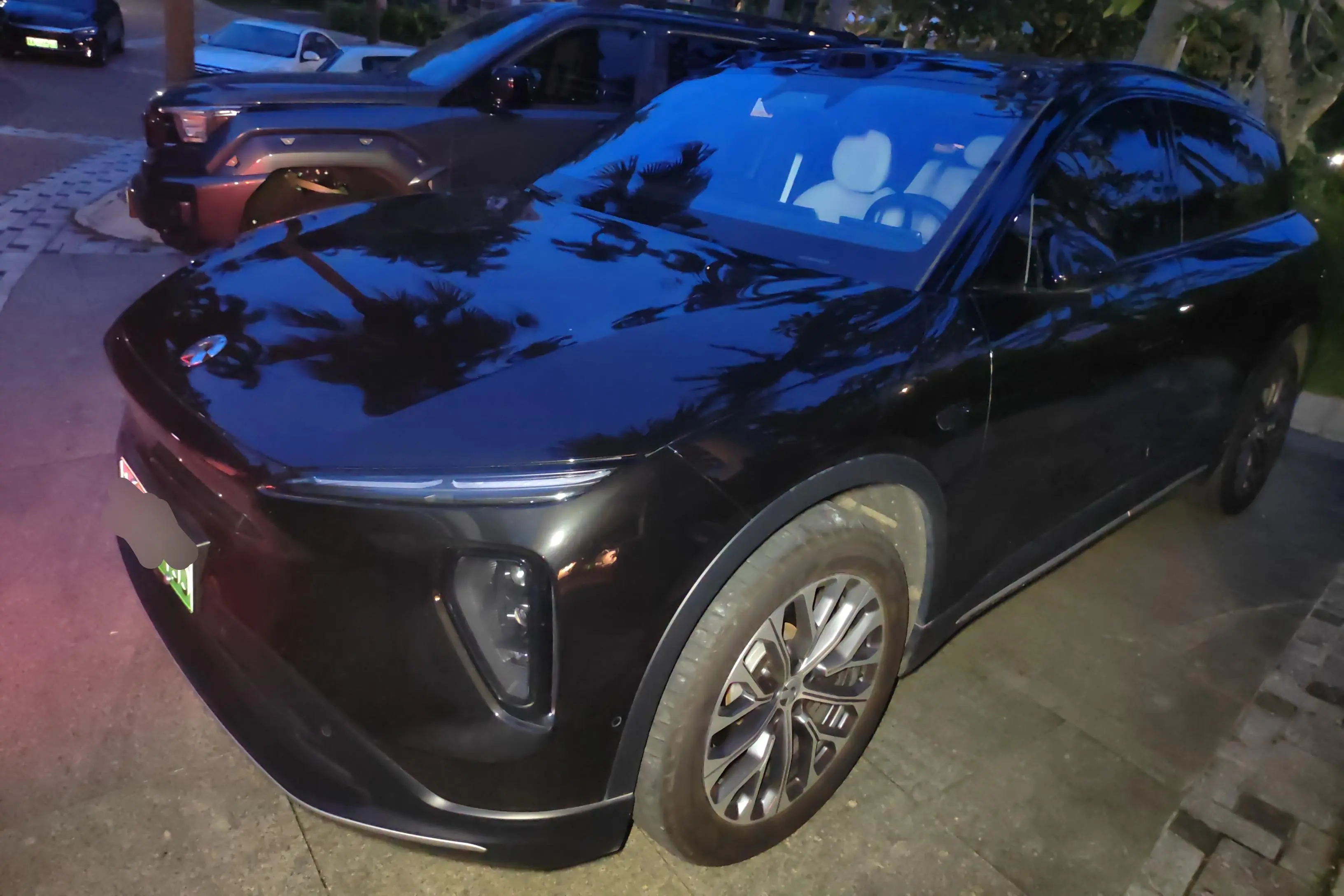 NIO ES6  из Китая