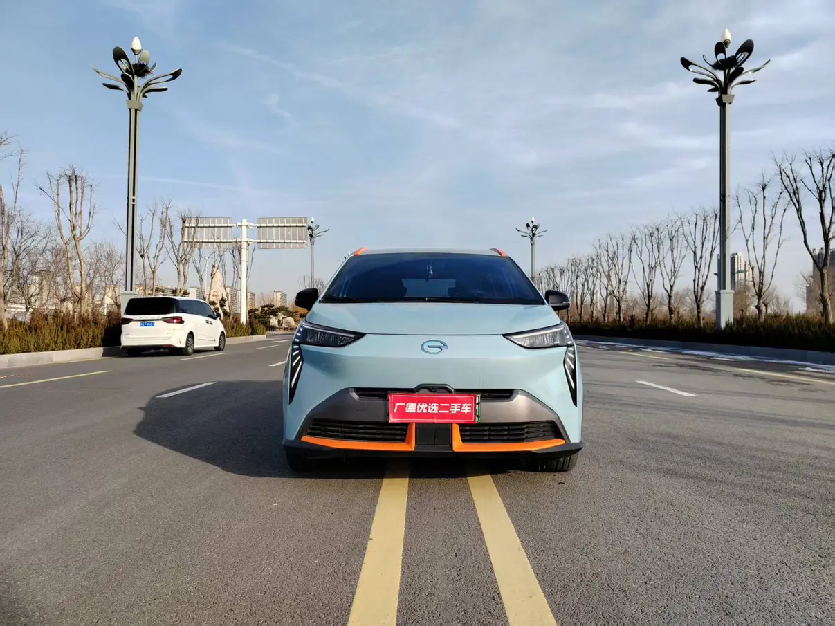 AION Y  из Китая