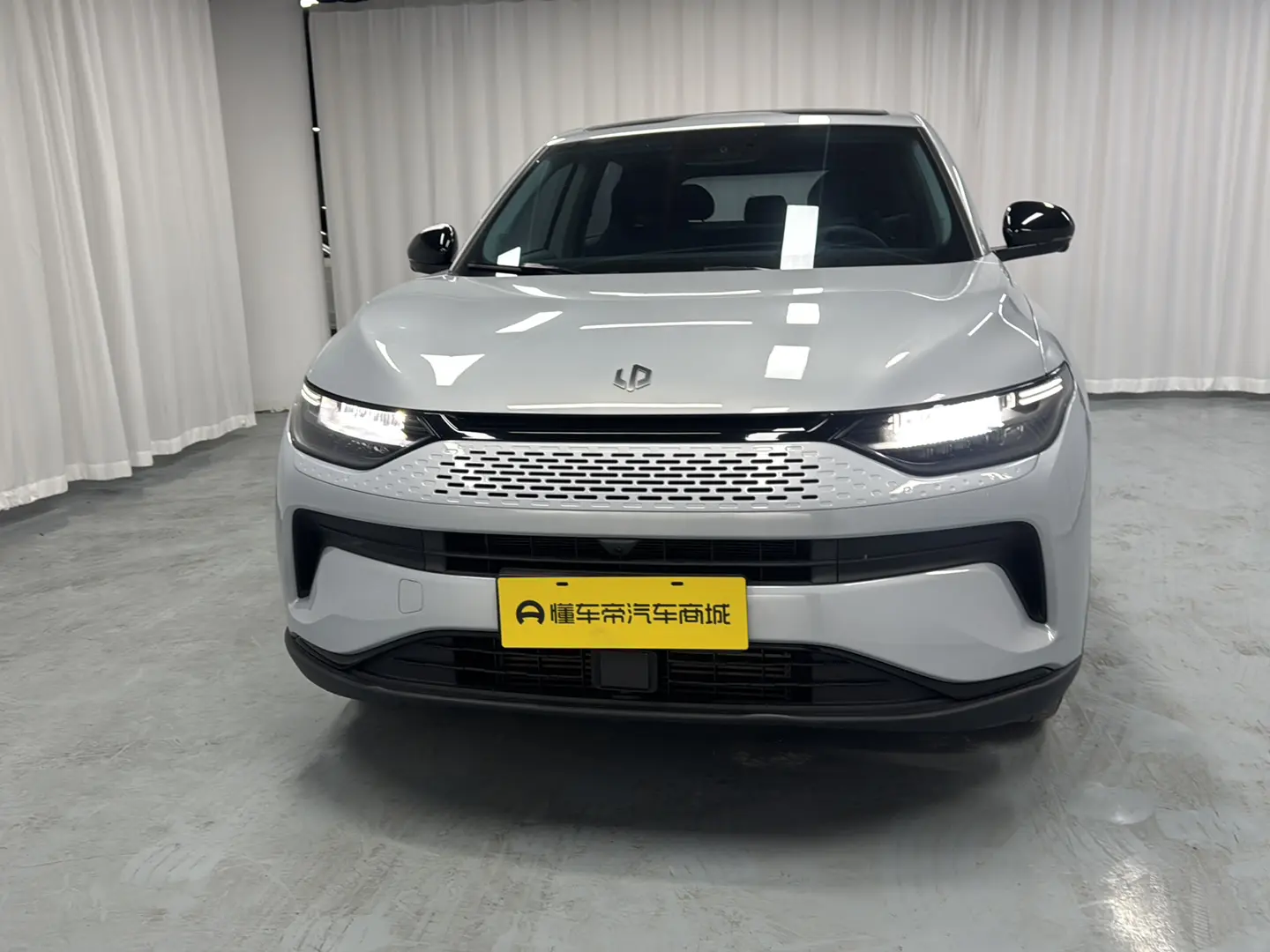 Leapmotor Zero running C11  из Китая