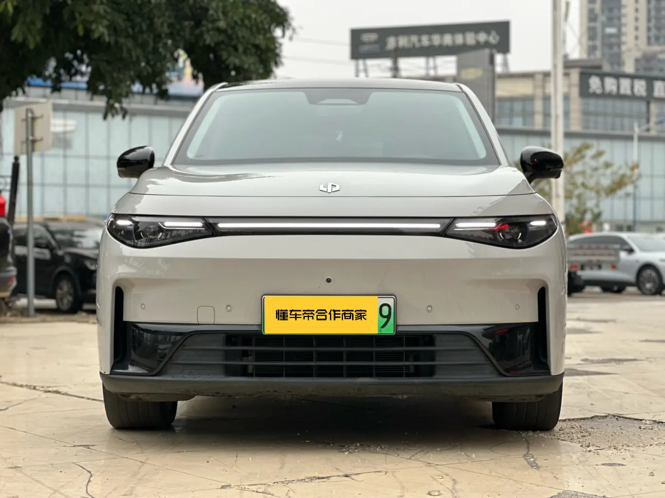 Leapmotor Zero running C10  из Китая