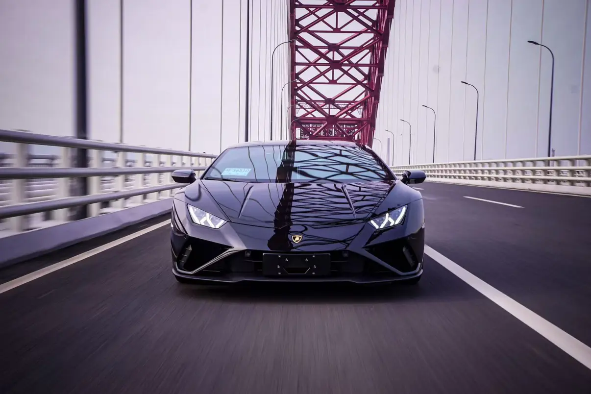 Lamborghini Huracán  из Китая