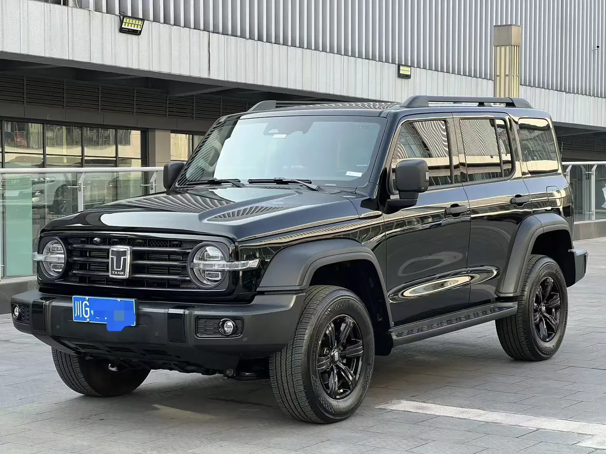 Tank 300  из Китая