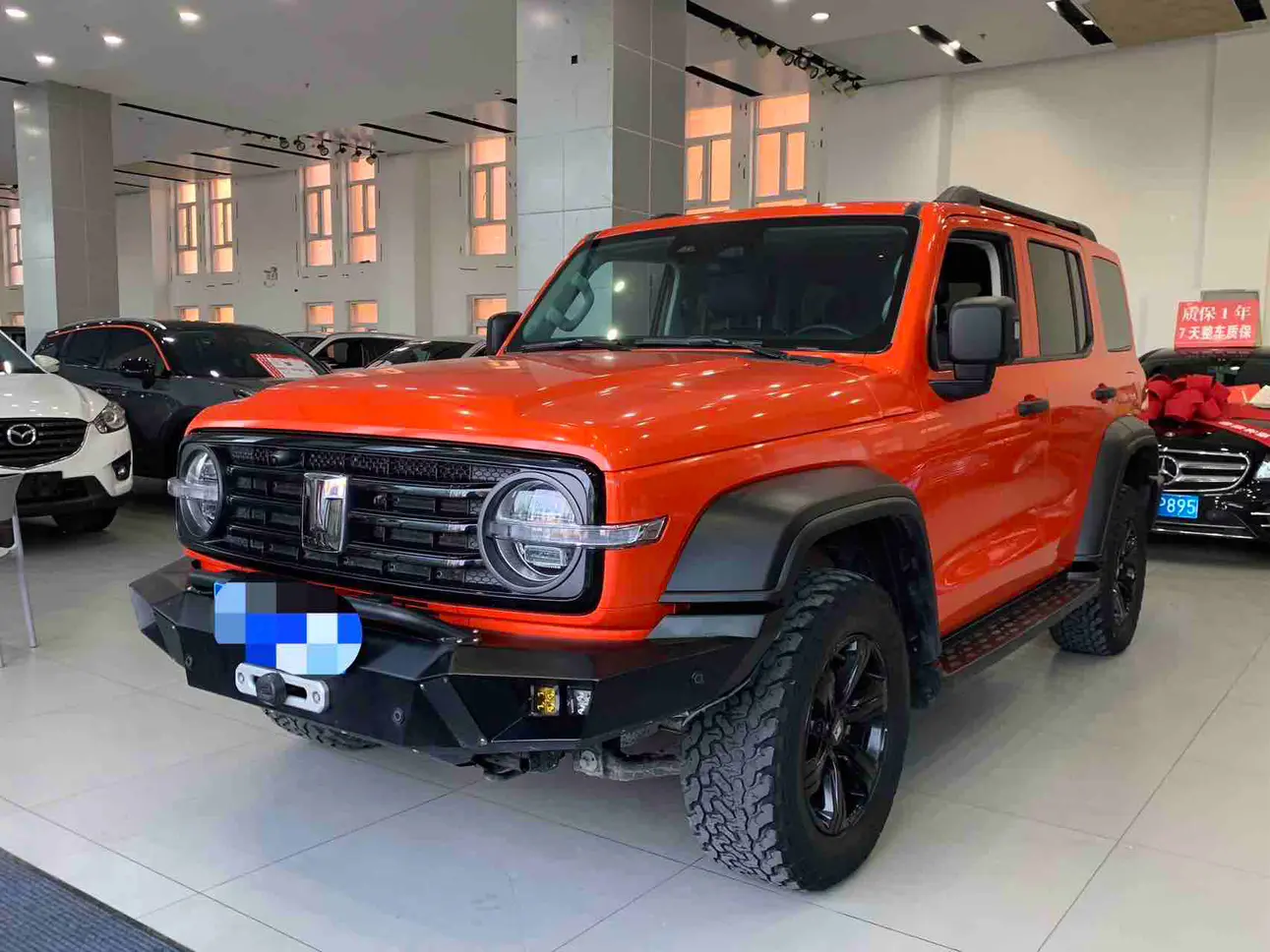 Tank 300  из Китая