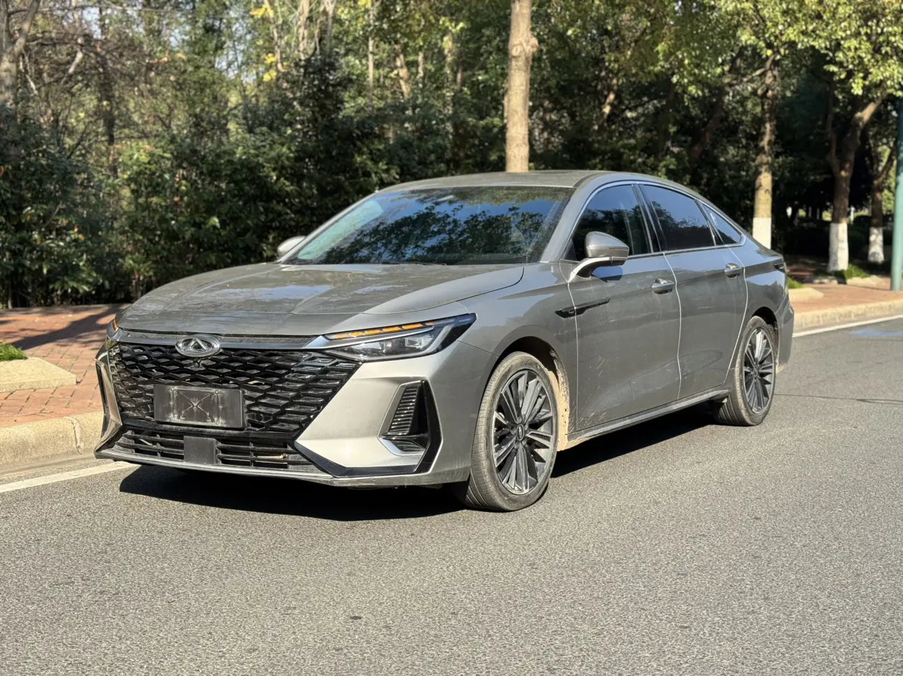 Chery Arrizo 8  из Китая