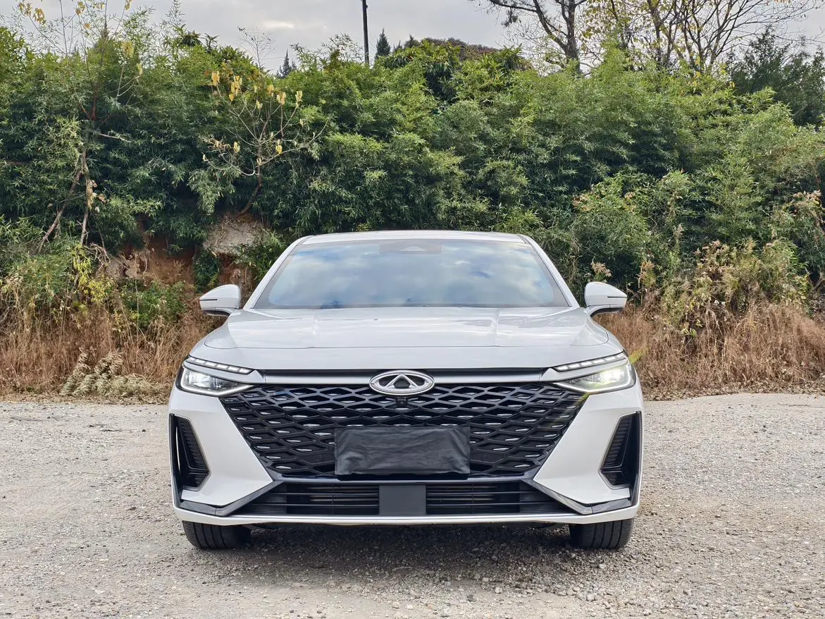 Chery Arrizo 8  из Китая