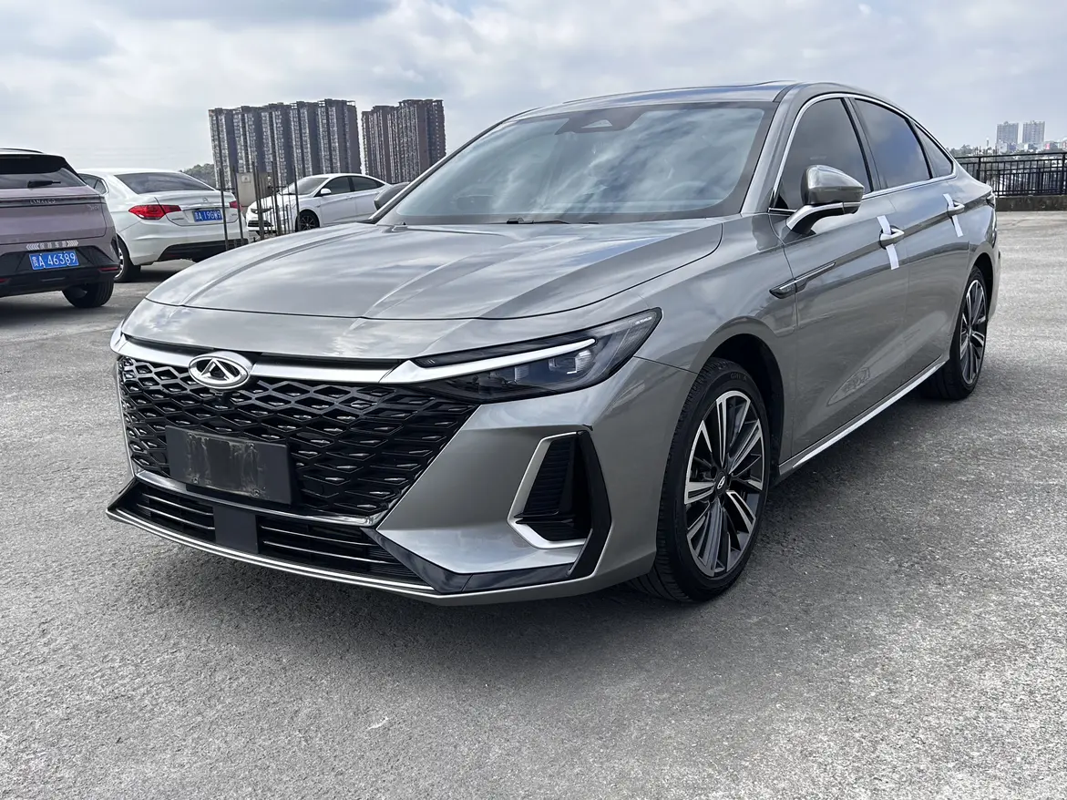 Chery Arrizo 8  из Китая