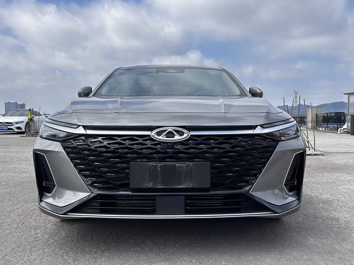 Chery Arrizo 8  из Китая