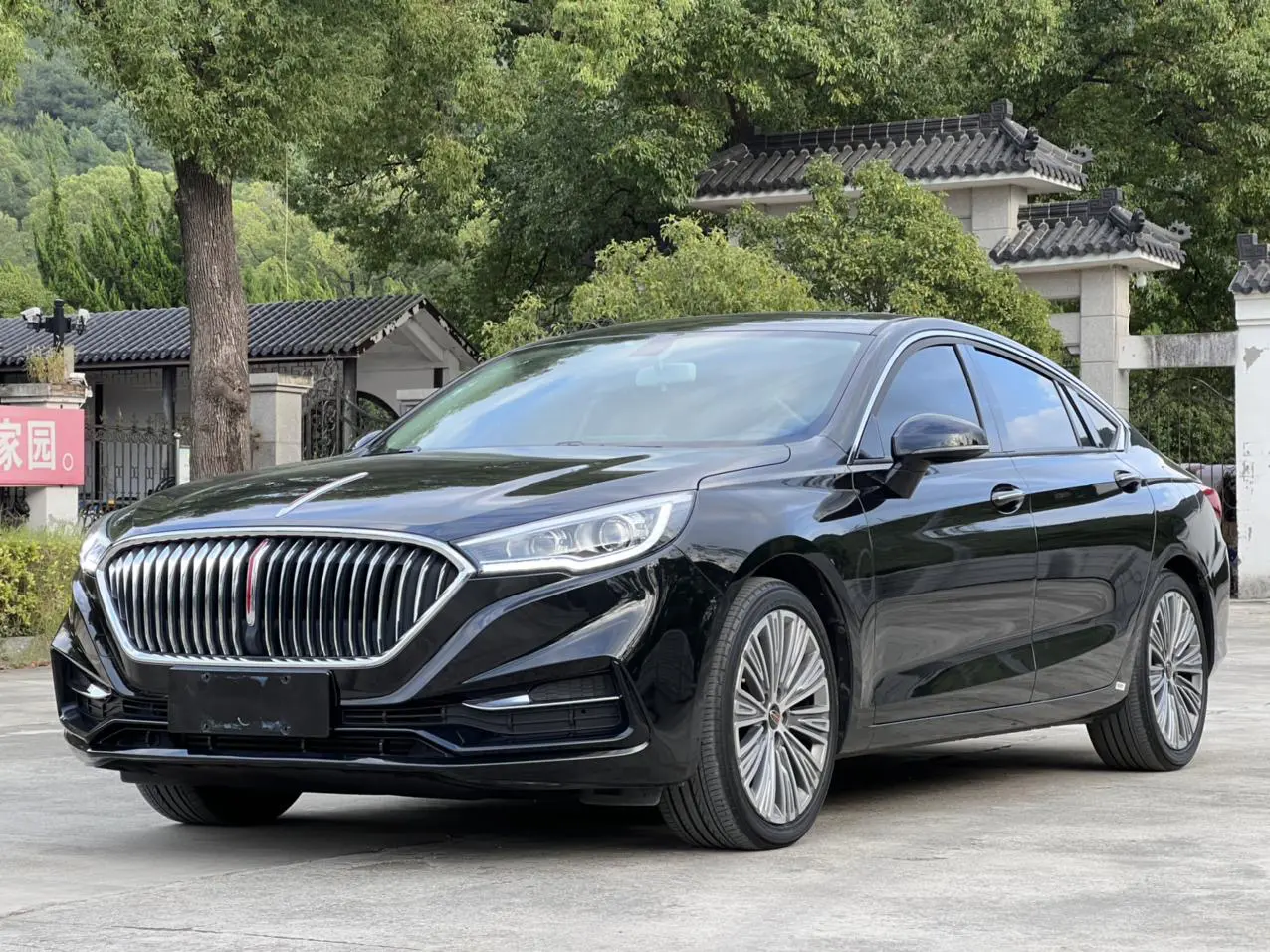 Hongqi H5 classic  из Китая