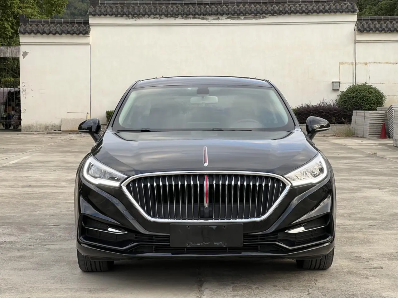 Hongqi H5 classic  из Китая