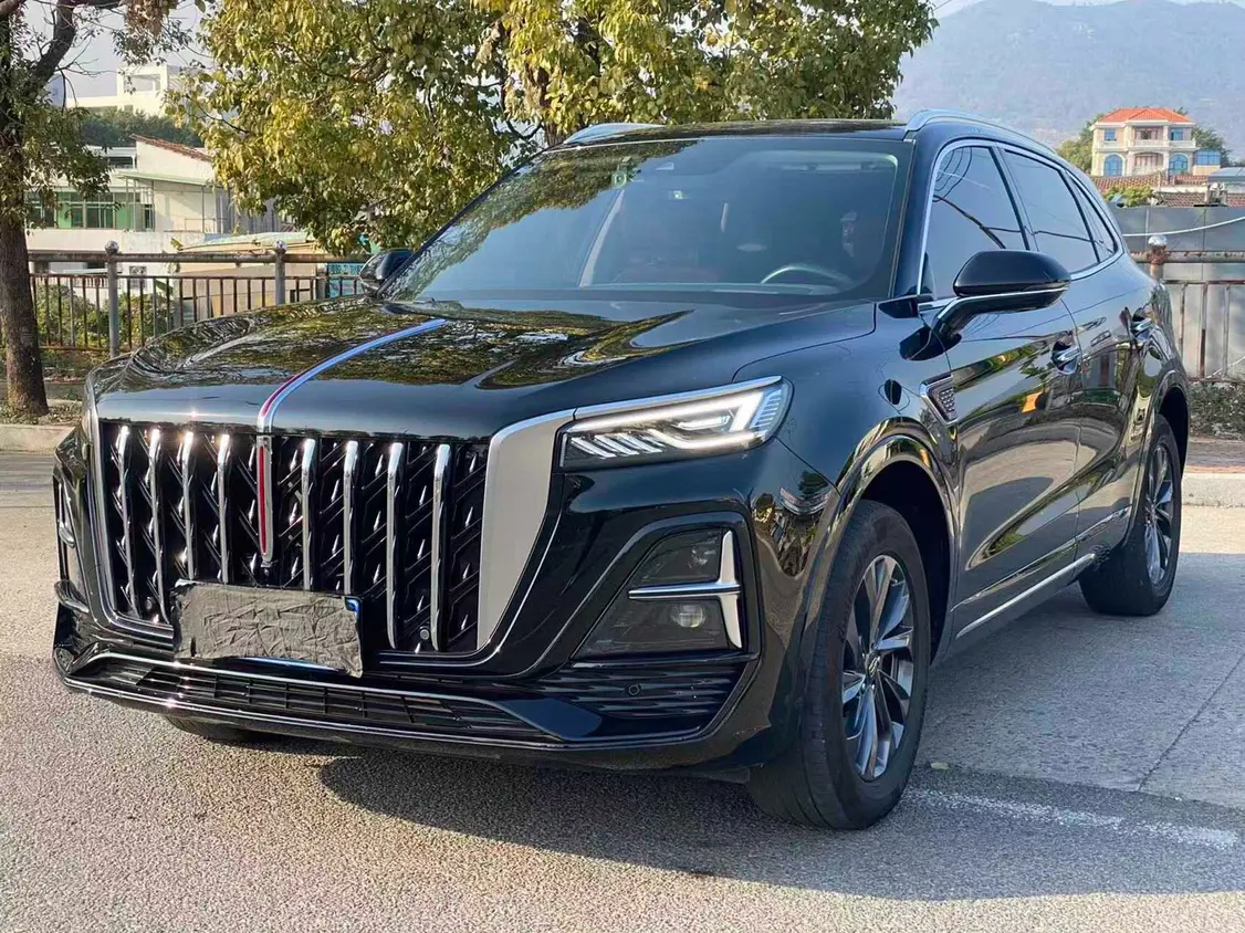 Hongqi HS5  из Китая