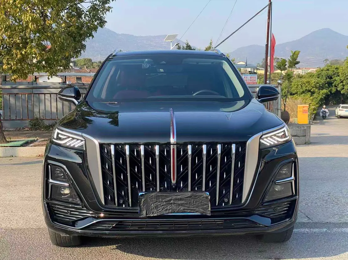 Hongqi HS5  из Китая