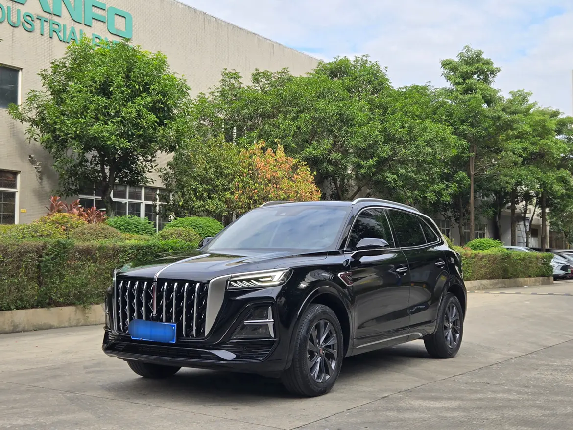 Hongqi HS5  из Китая