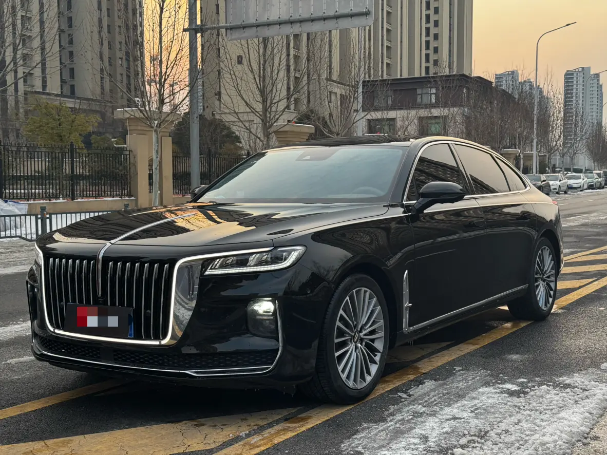 Hongqi H9  из Китая