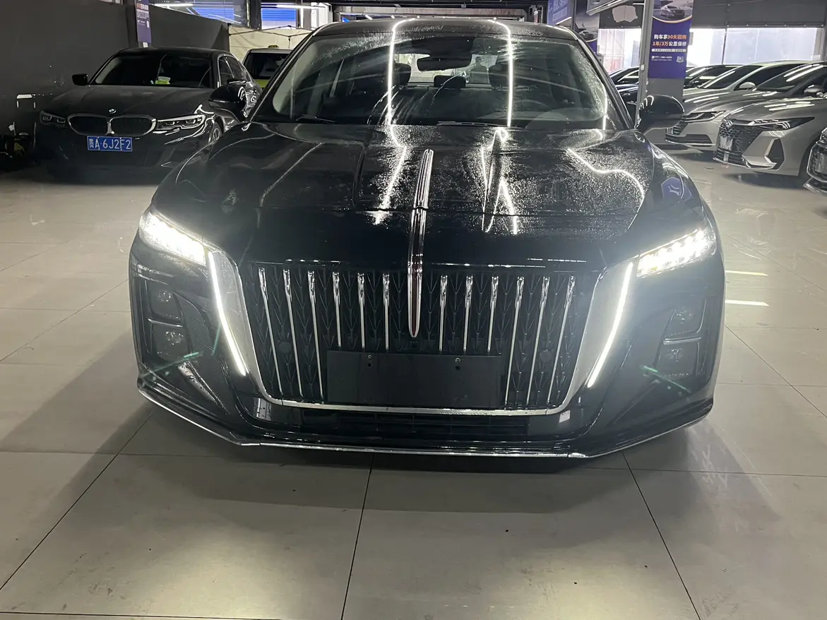 Hongqi H5  из Китая