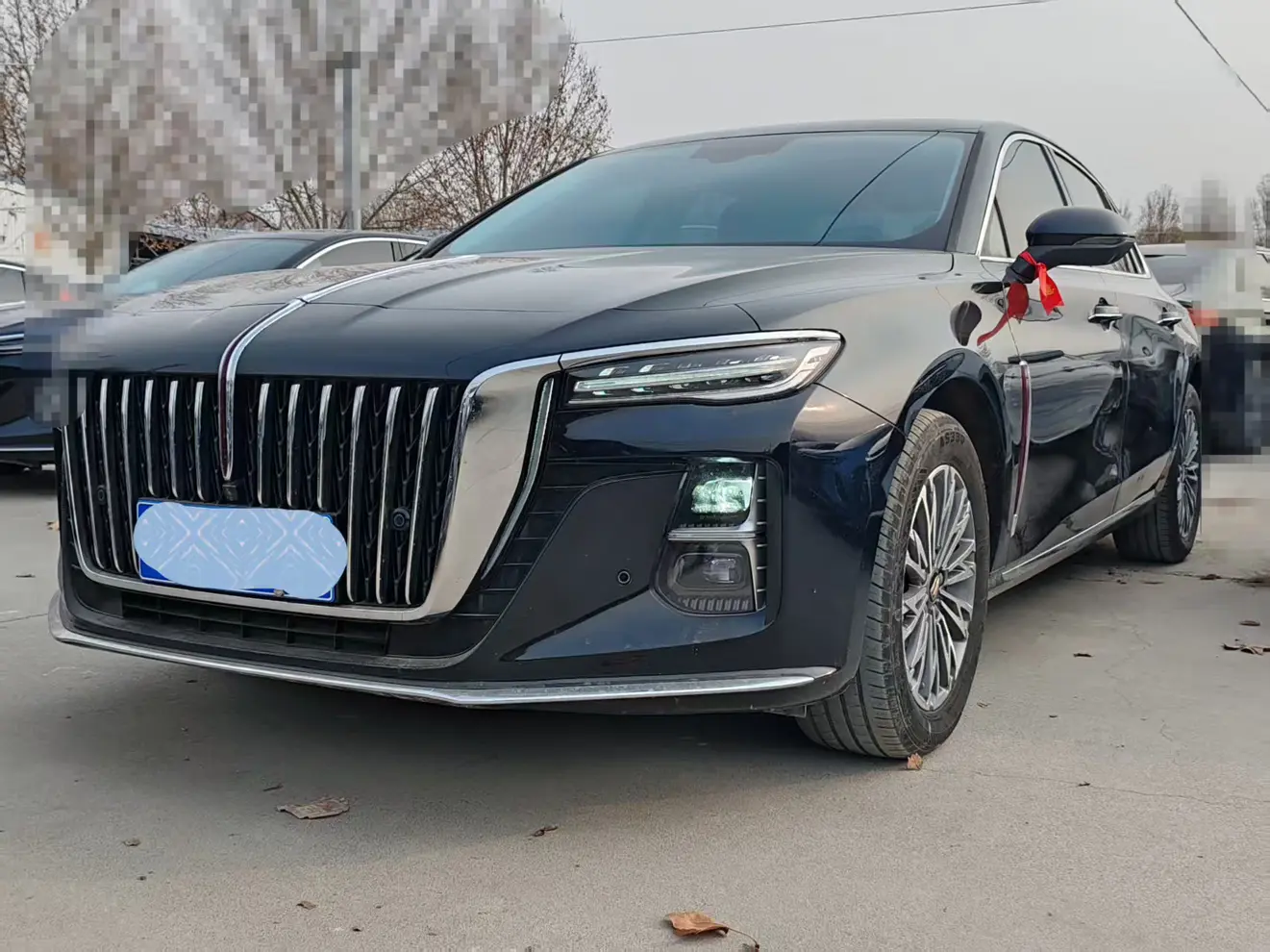 Hongqi H5  из Китая