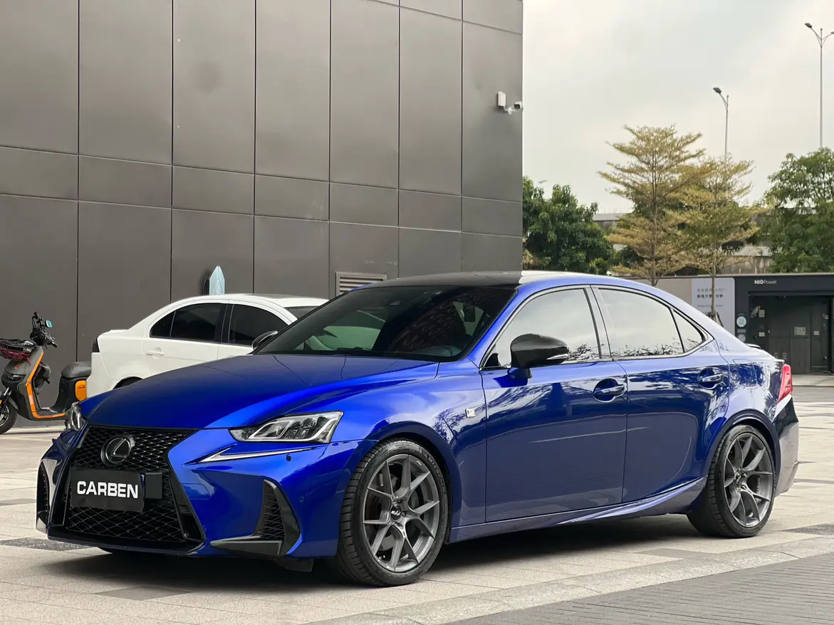 Lexus IS  из Китая