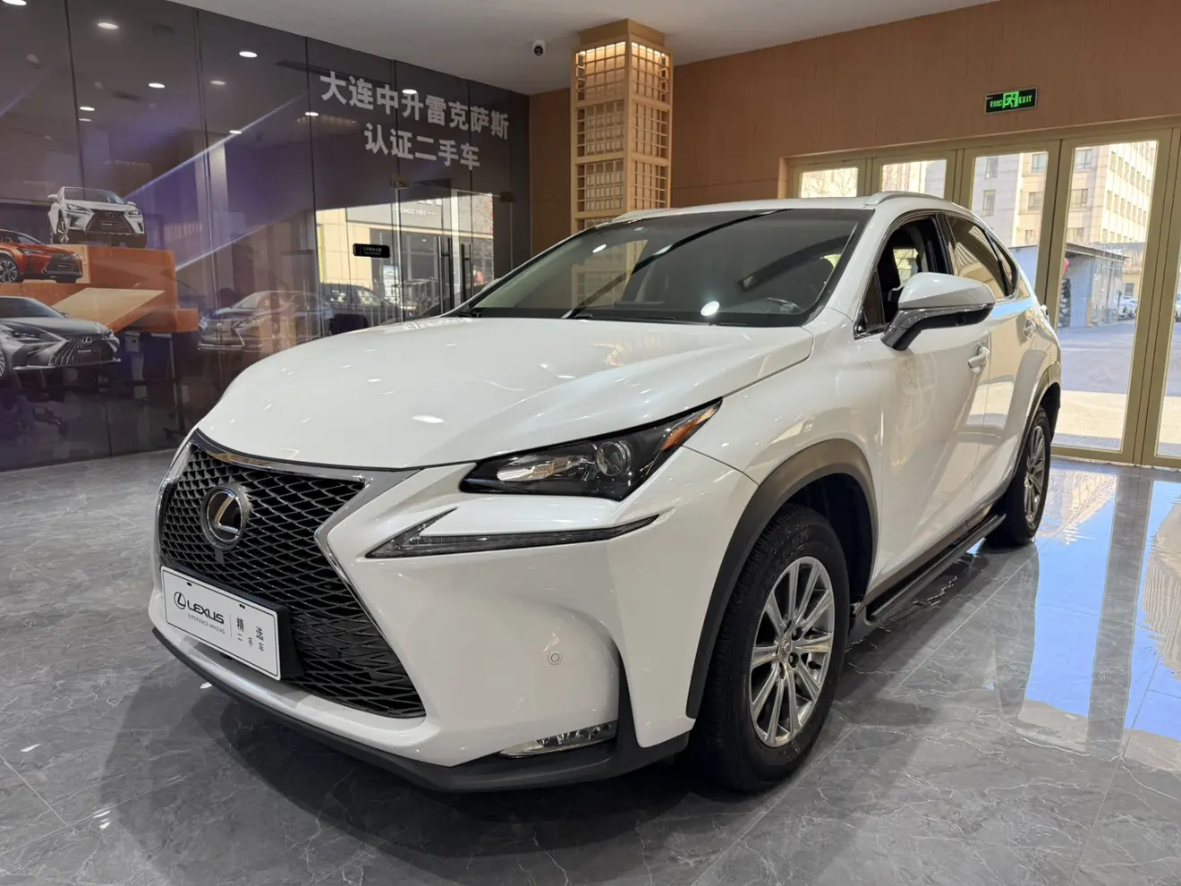 Lexus NX  из Китая
