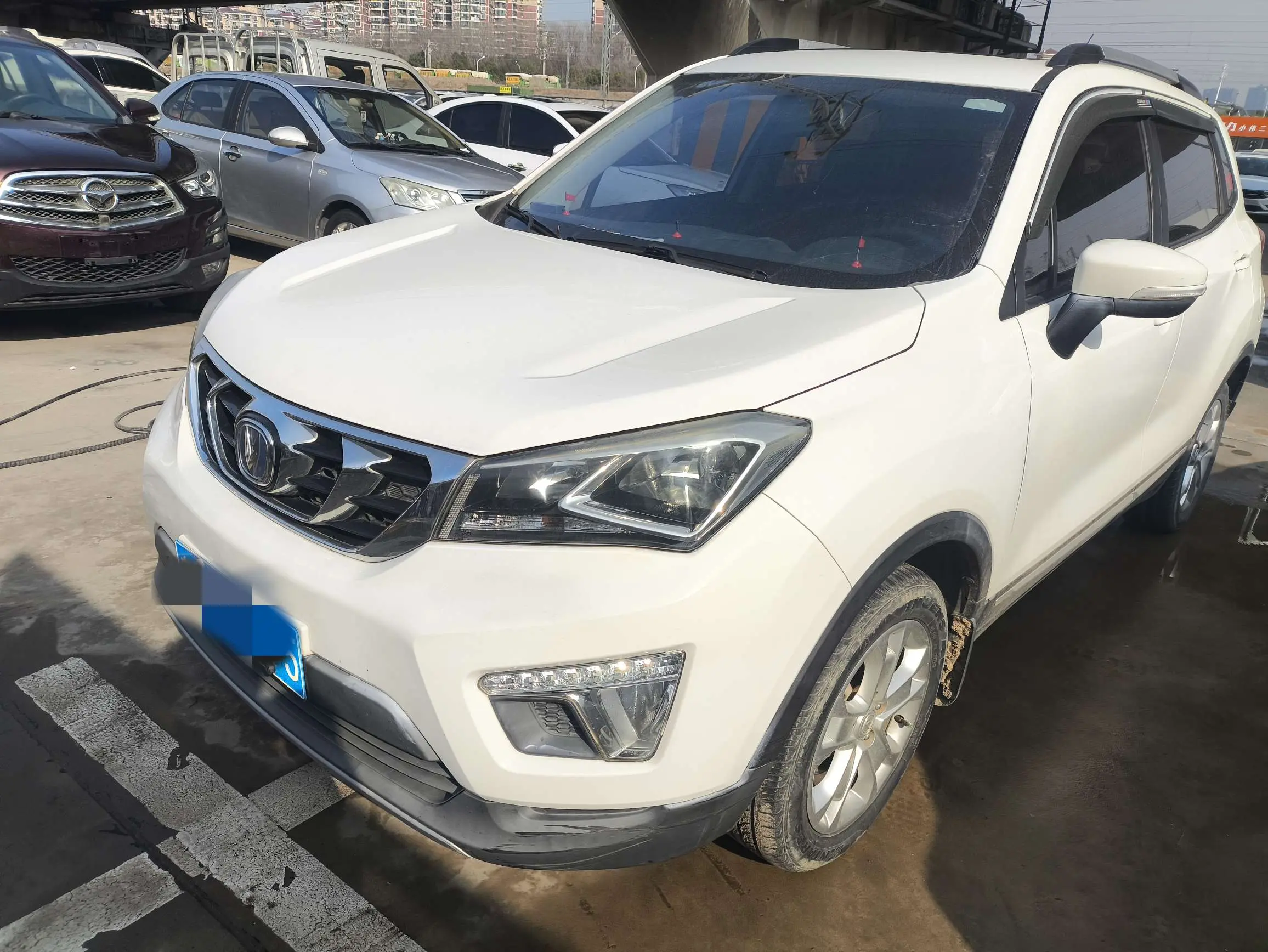 Changan CS15  из Китая