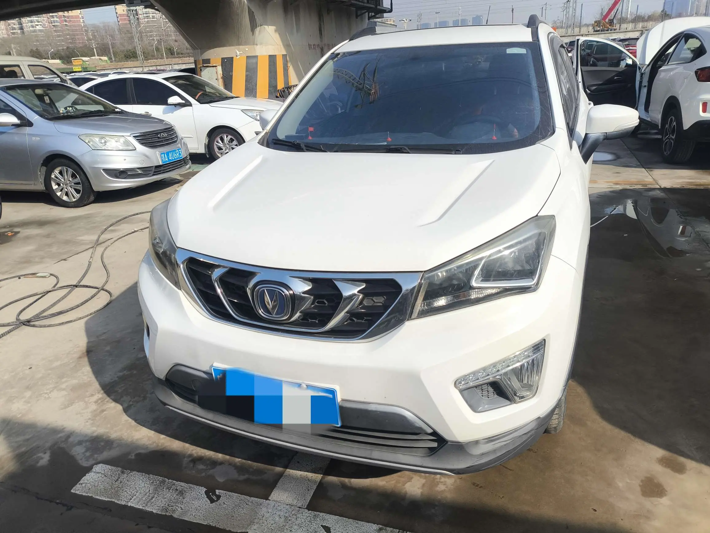 Changan CS15  из Китая